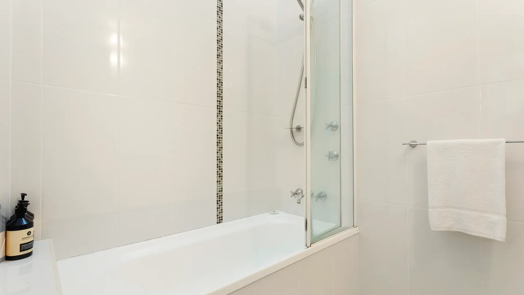 Beach House at Tallows – pet-friendly 4 BR retreat