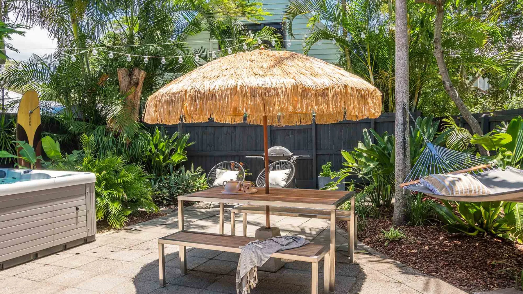Gidgets House – renovated beach house with hot tub