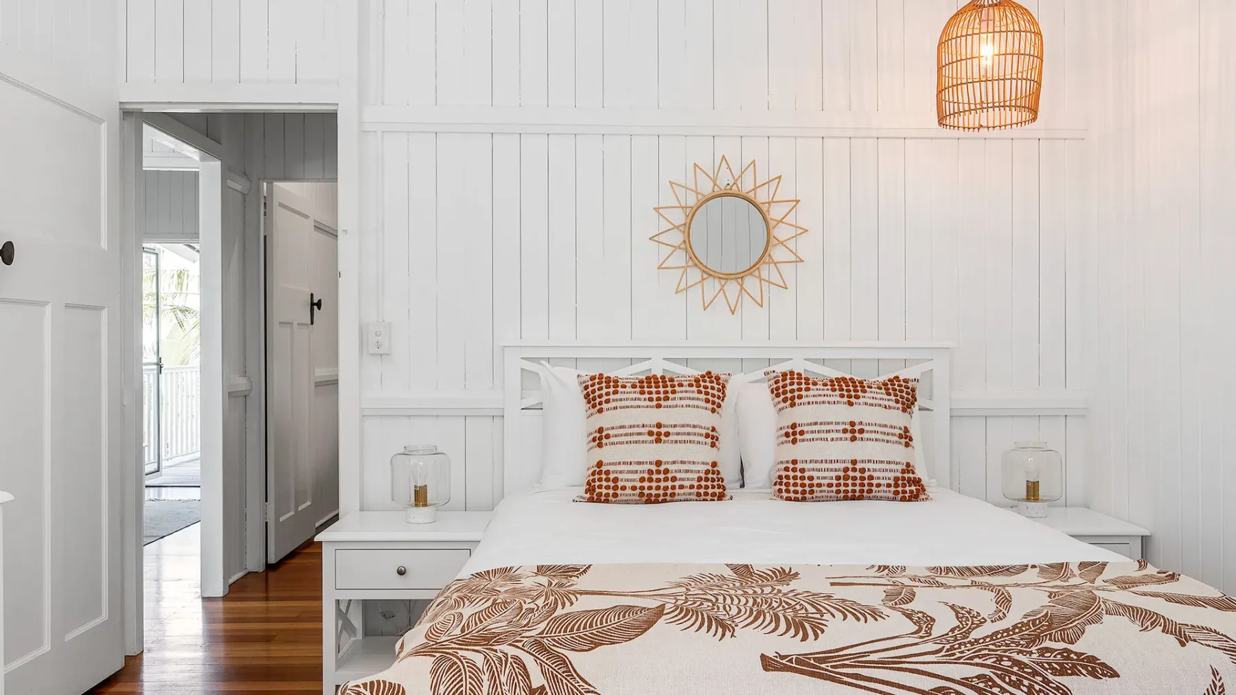 Cape Cottage – 5 bed charming cottage close to everything