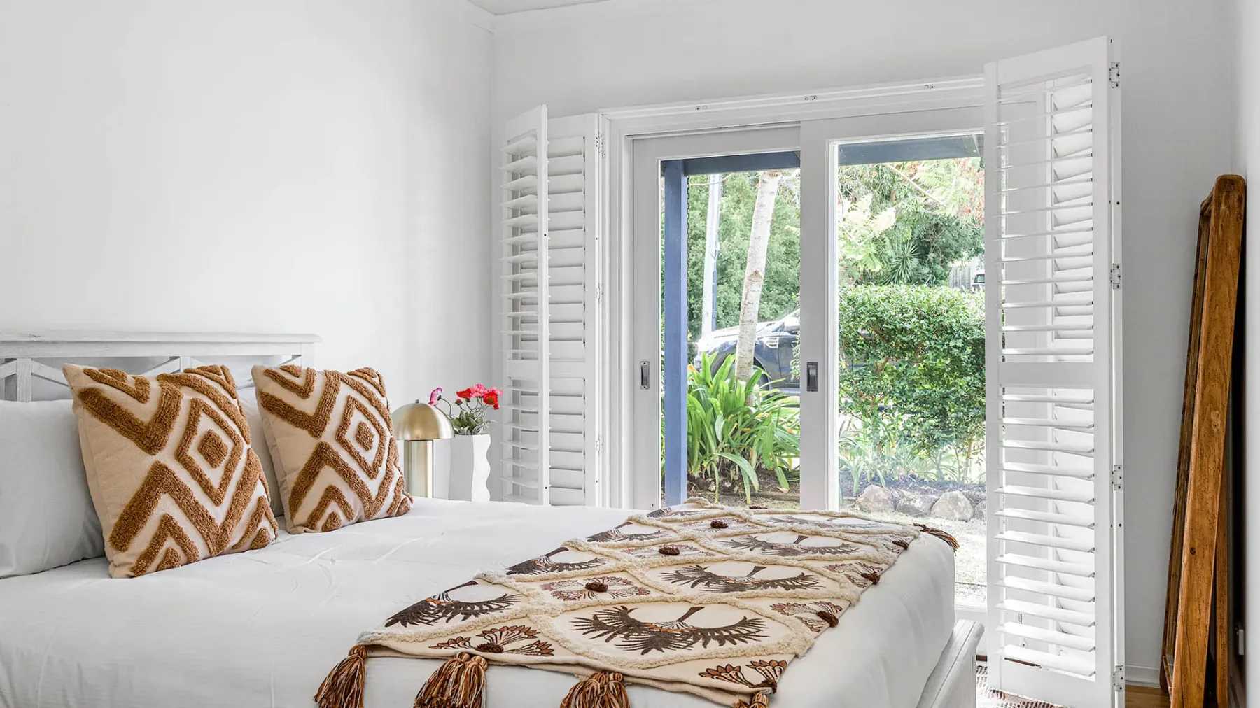 Cape Cottage – 5 bed charming cottage close to everything
