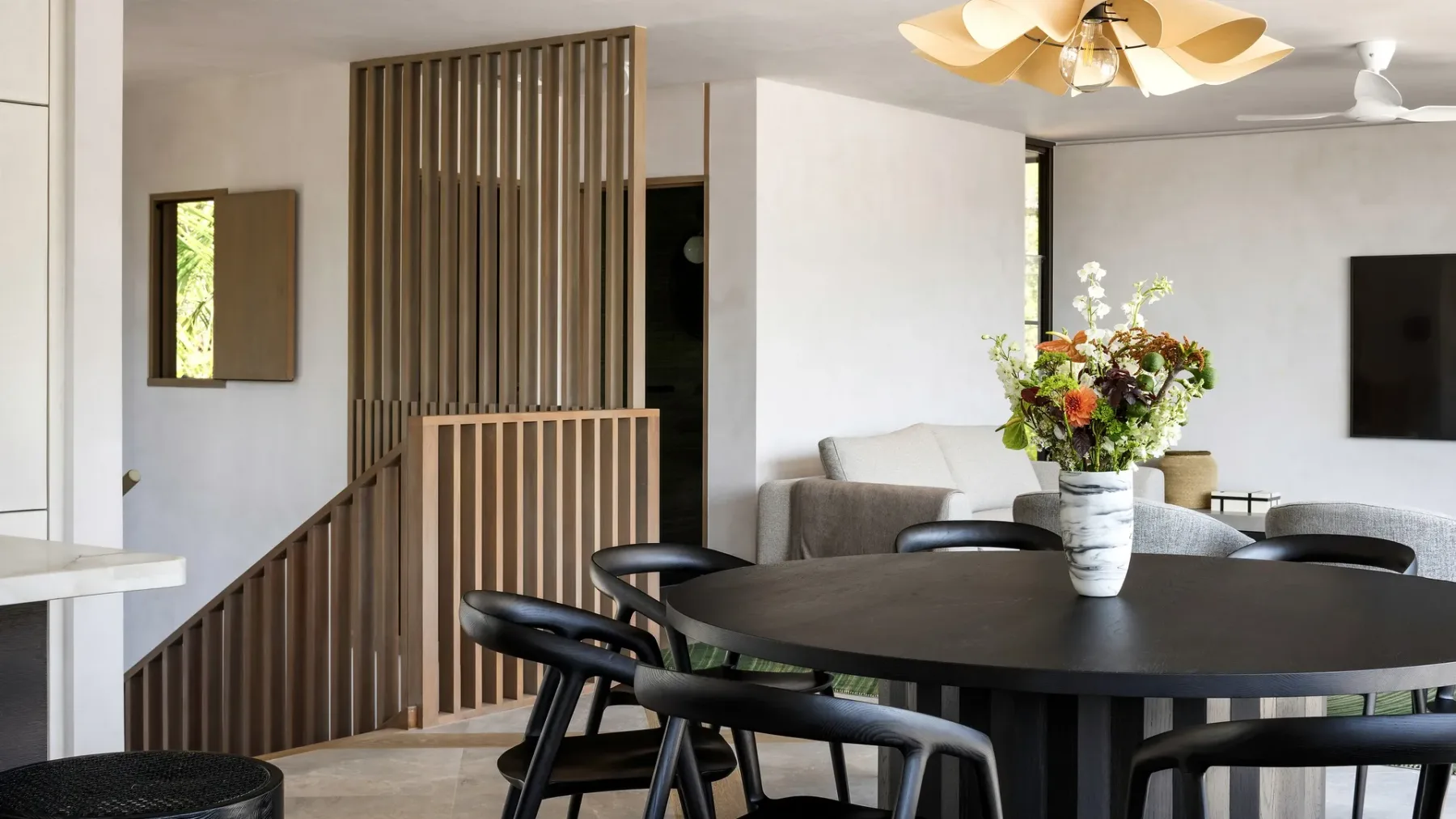 Starfall – designer retreat moments from the beach