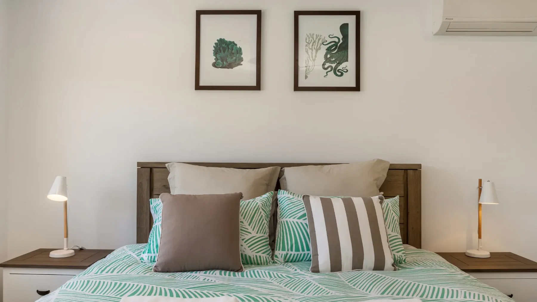Ocean Walk – Villa near Main Beach