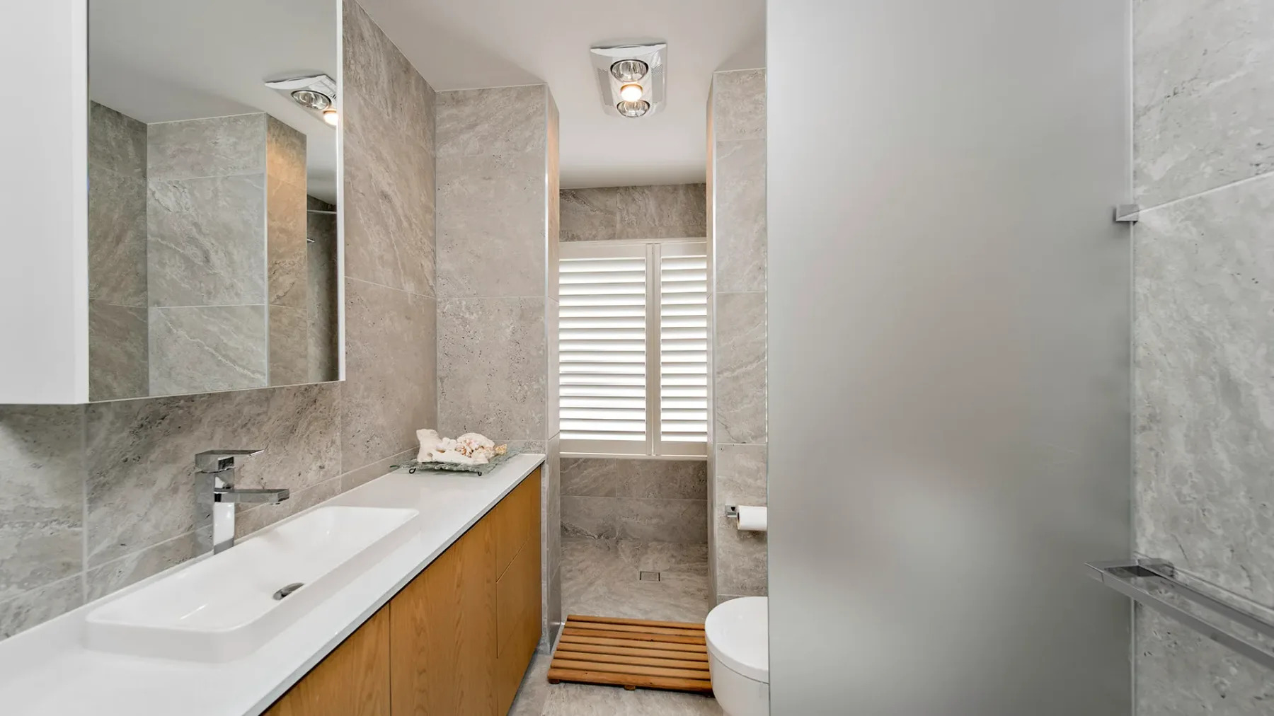 Byron Sunrise – 4 BR retreat with heated pool