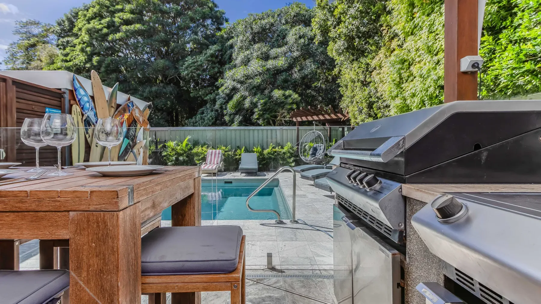 Byron Sunrise – 4 BR retreat with heated pool