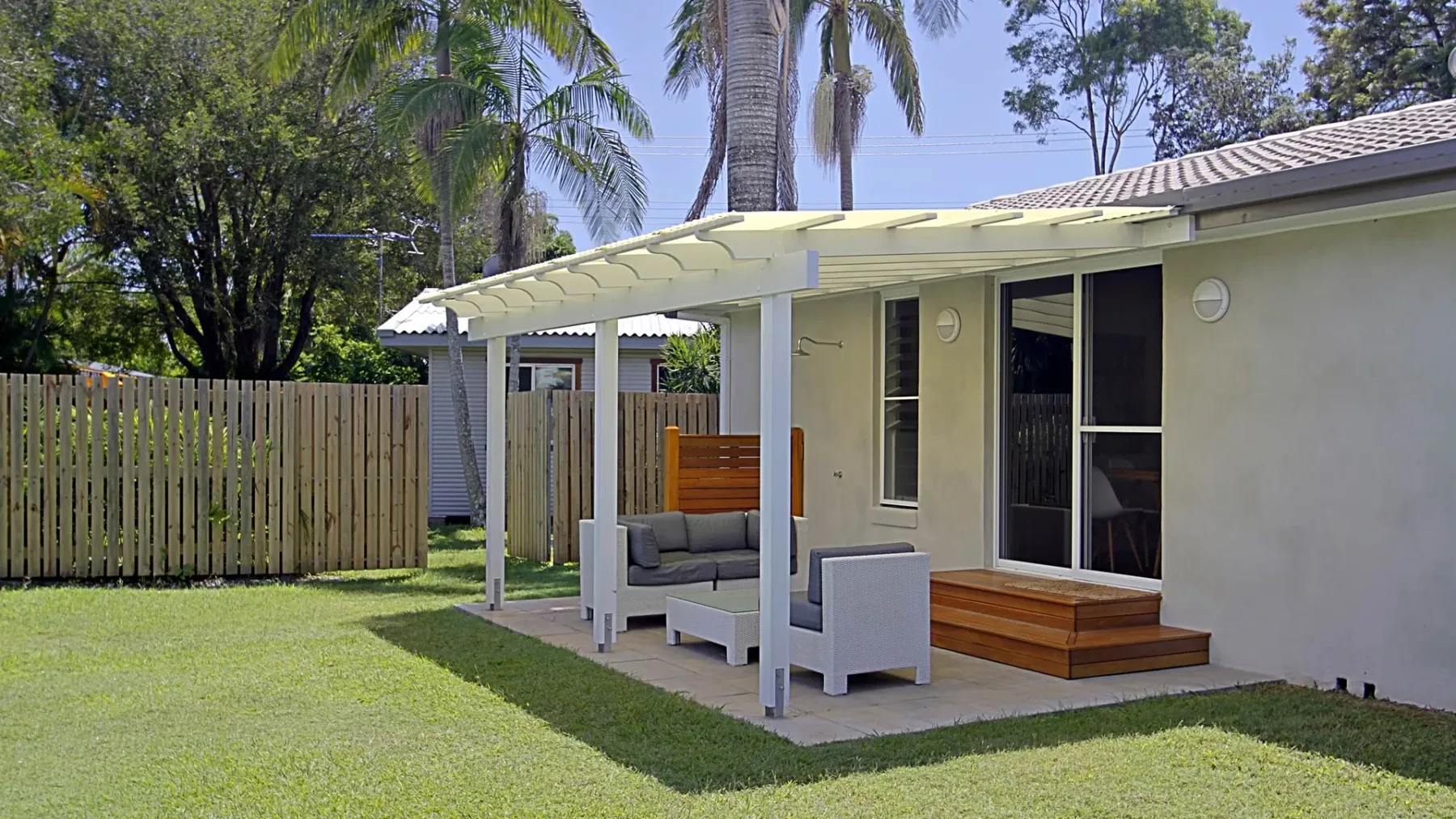 Mi Casa – stylish beach house near town & surf