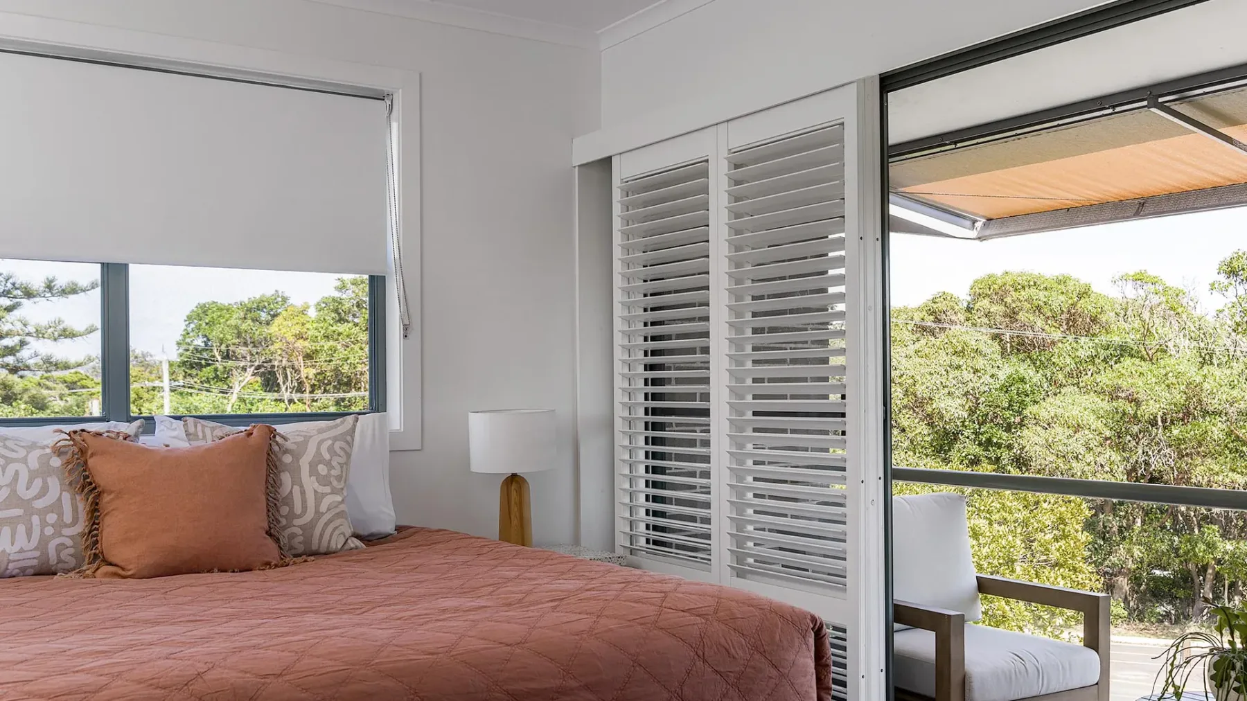 1 James Cook Apartments | Opposite Clarkes Beach
