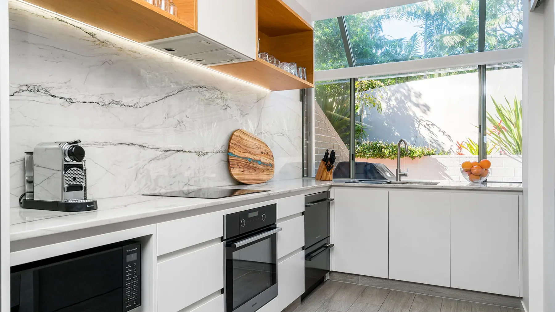4 James Cook Apartments – renovated beachside pad