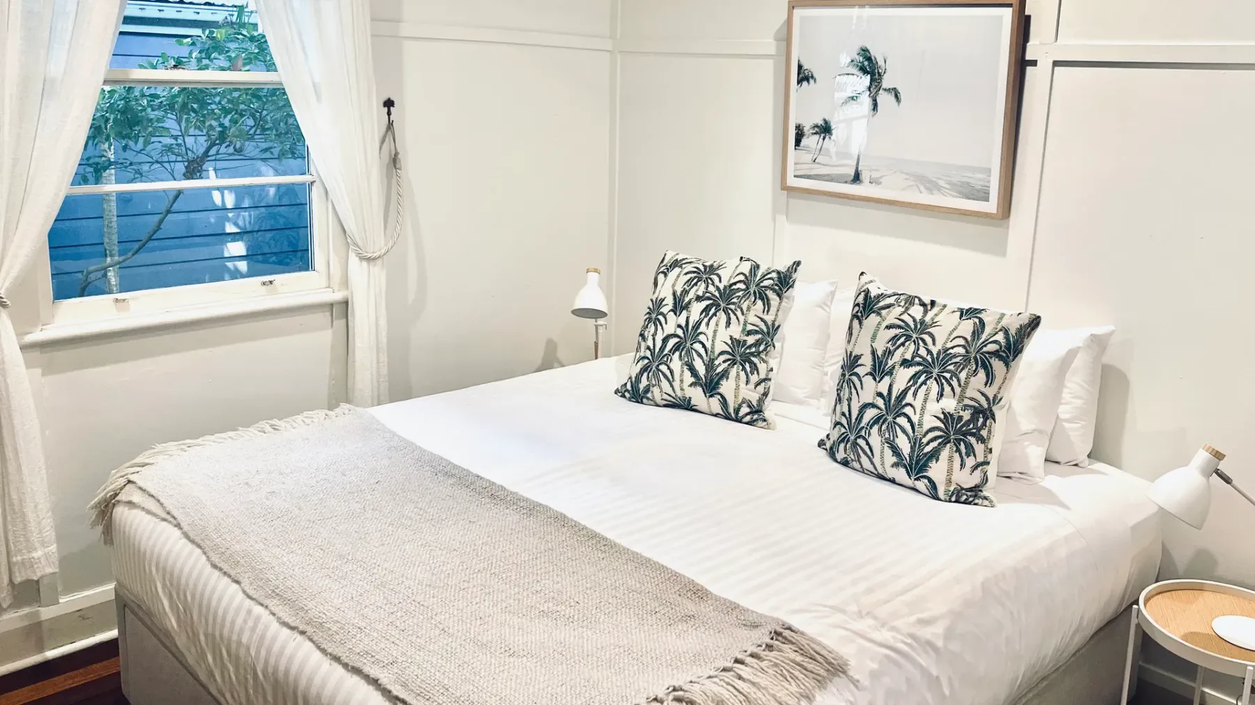 Aaloka Bay – heritage charm w. pool & spa