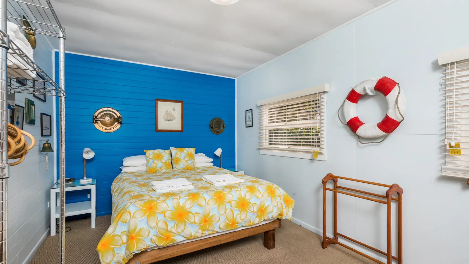 Beachcombers Cottage – beachfront pet retreat