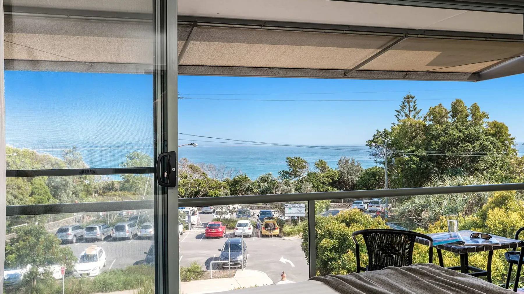 11 James Cook Apartments – w. pool &amp; beach access