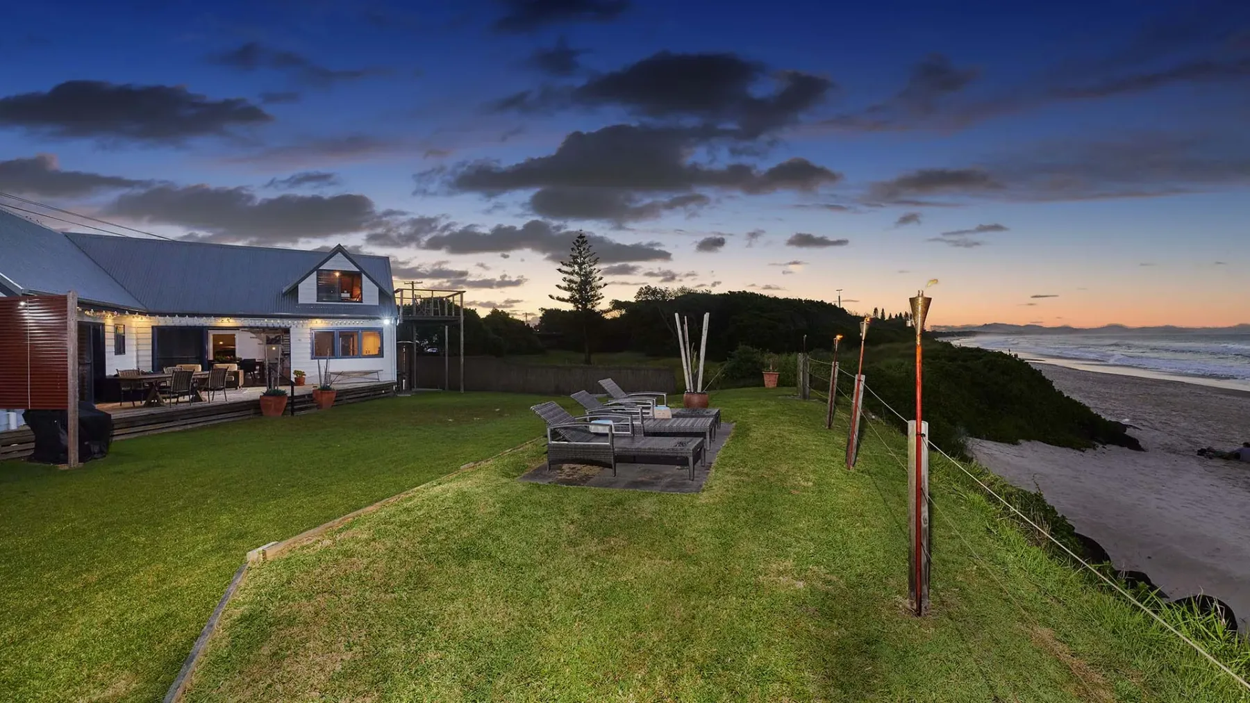 Belongil on the Beach – with private ocean access