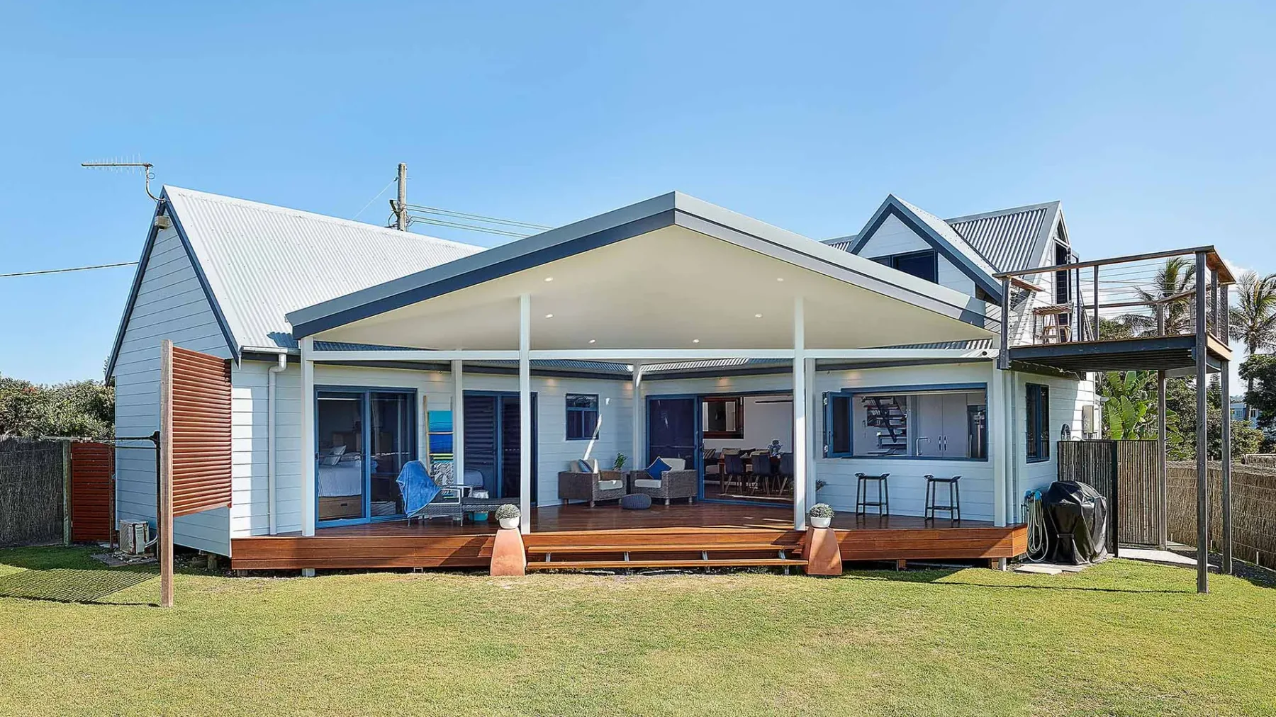 Belongil on the Beach – with private ocean access