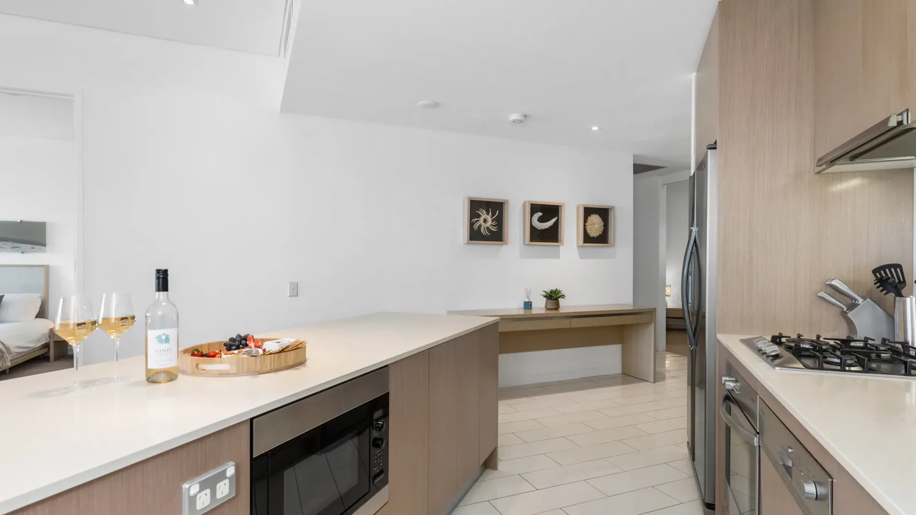 Luxury Apartment 1206 at Bells Boulevard