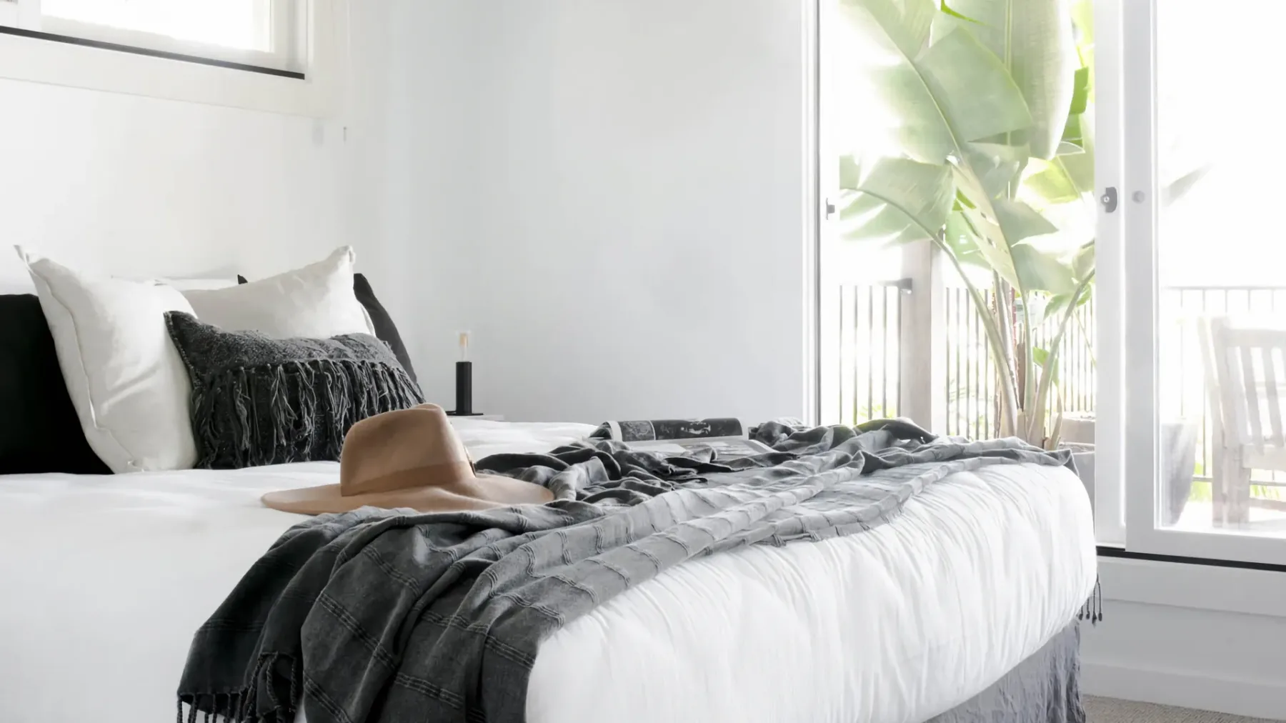 Sway – stunning 5 BR beach house with pool