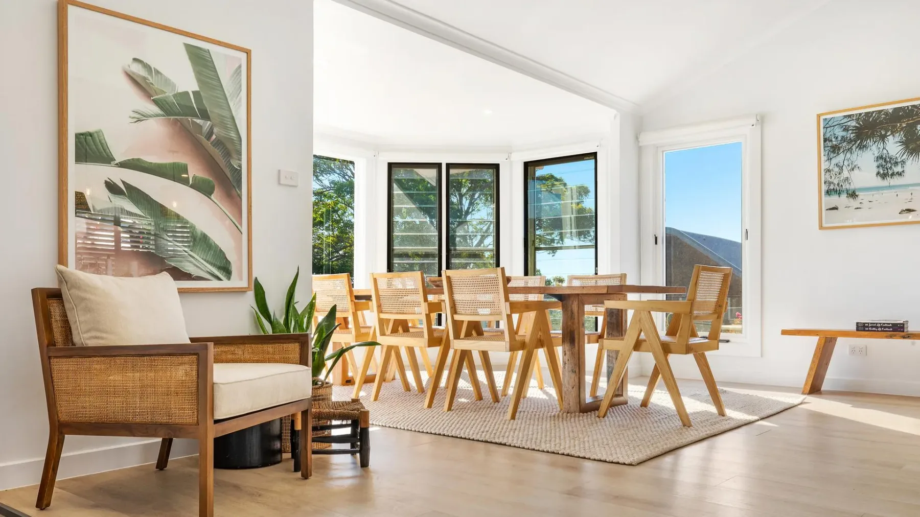 Sway – stunning 5 BR beach house with pool