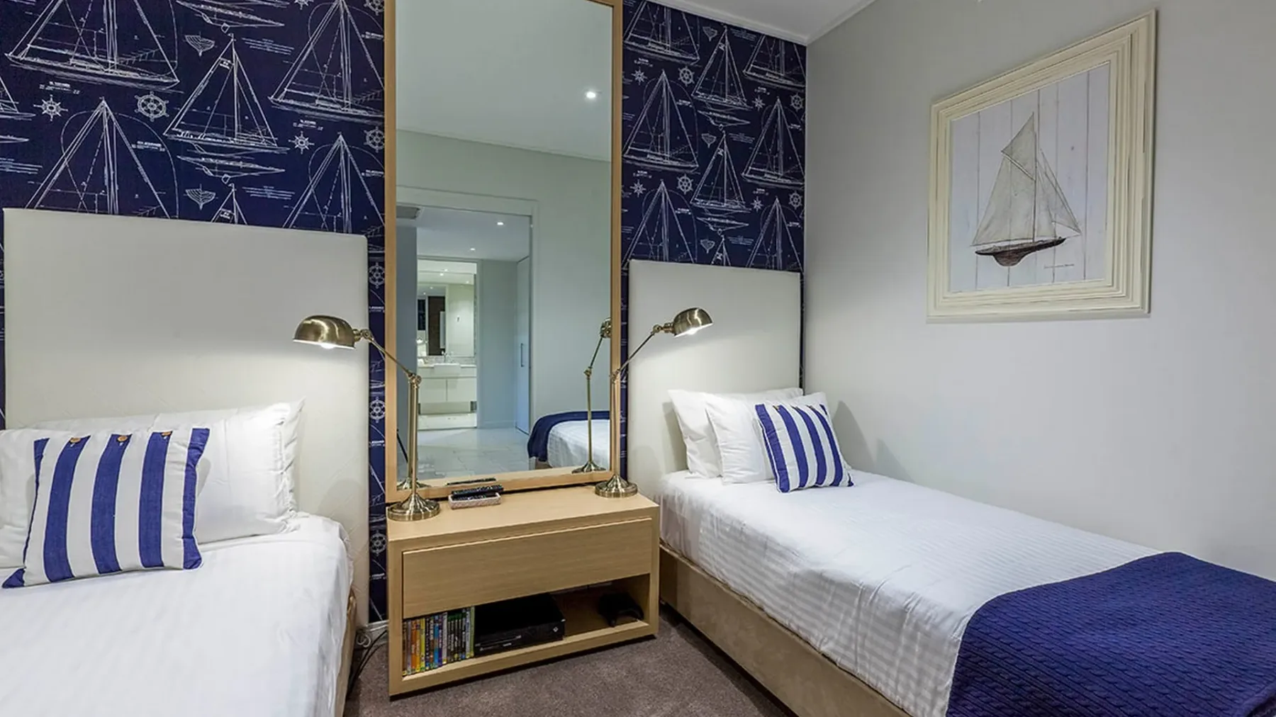 Luxury Apartment 1326 at Bells Boulevard