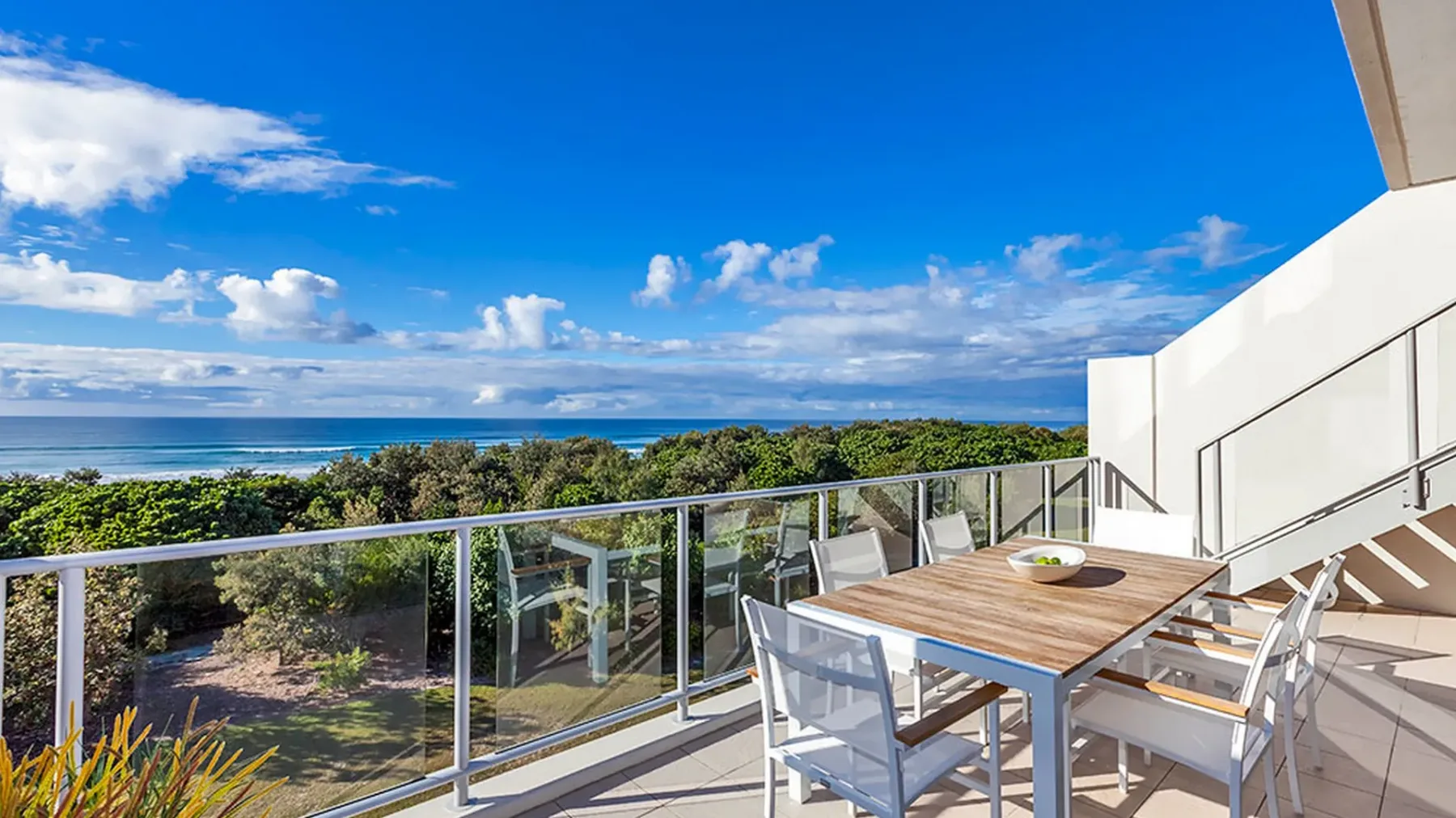 Luxury Apartment 1326 at Bells Boulevard