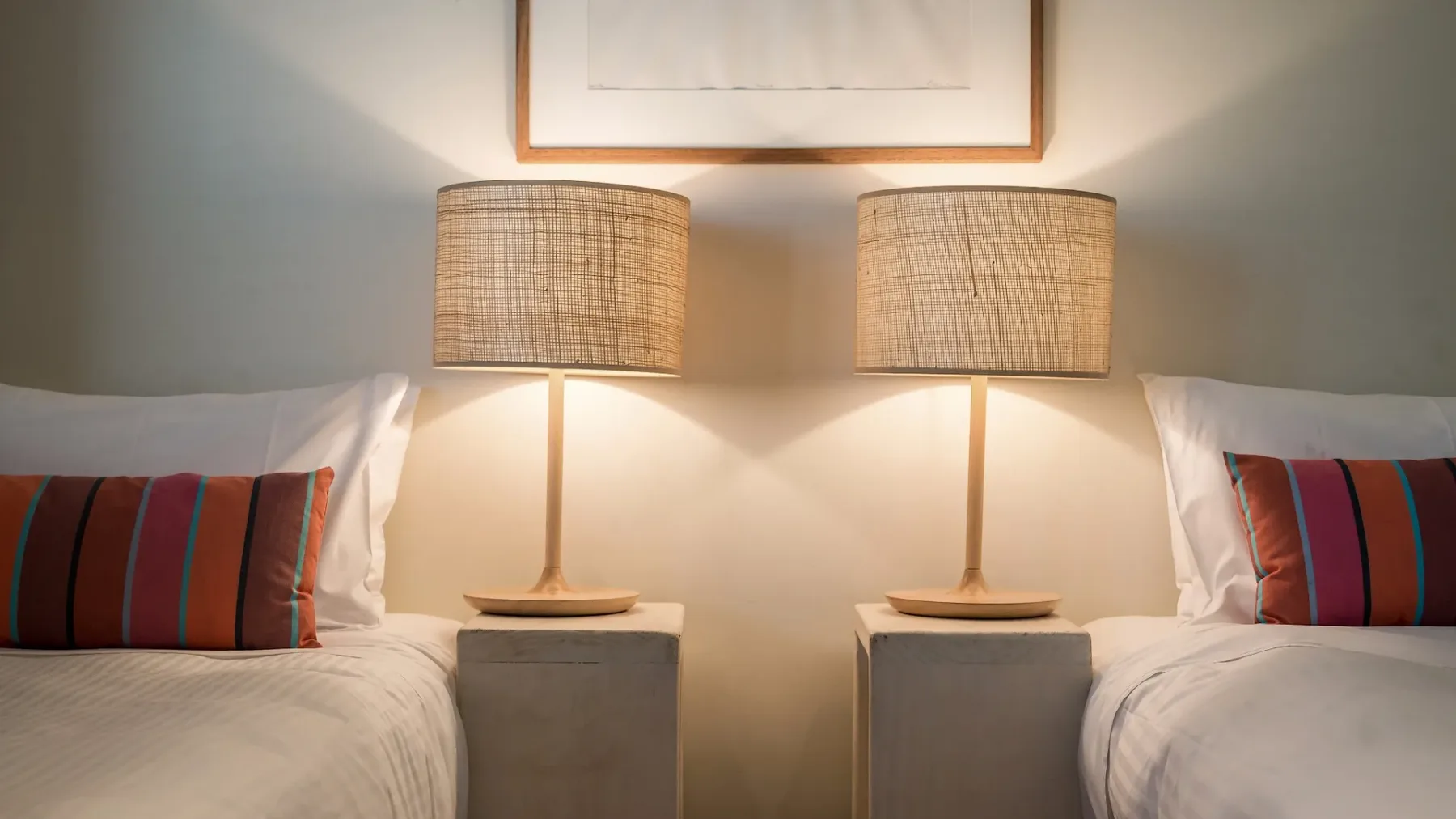 Quiksilver Apartments The Pass – steps from beach