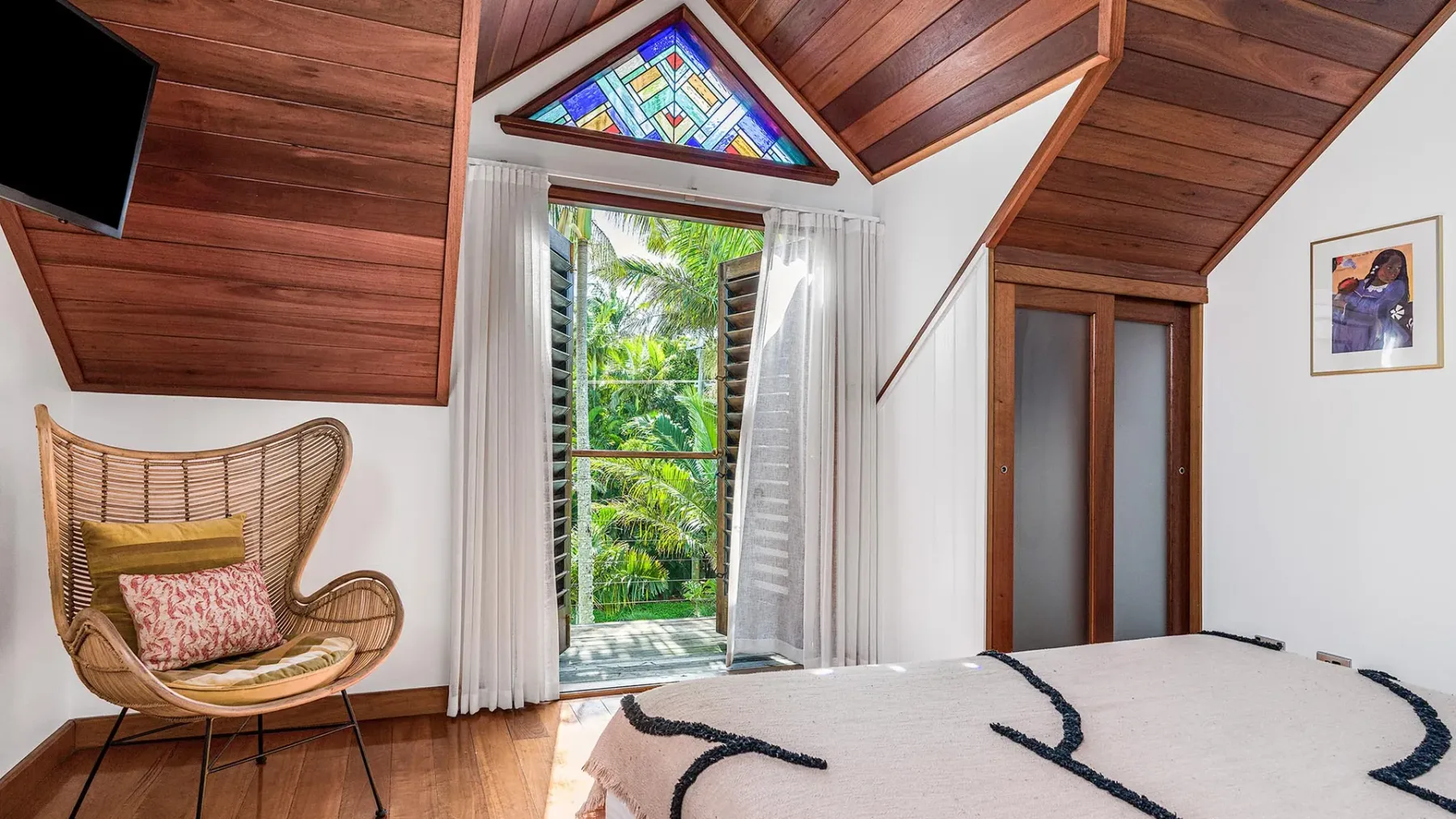 Byron Blisshouse – multi-home retreat with pool