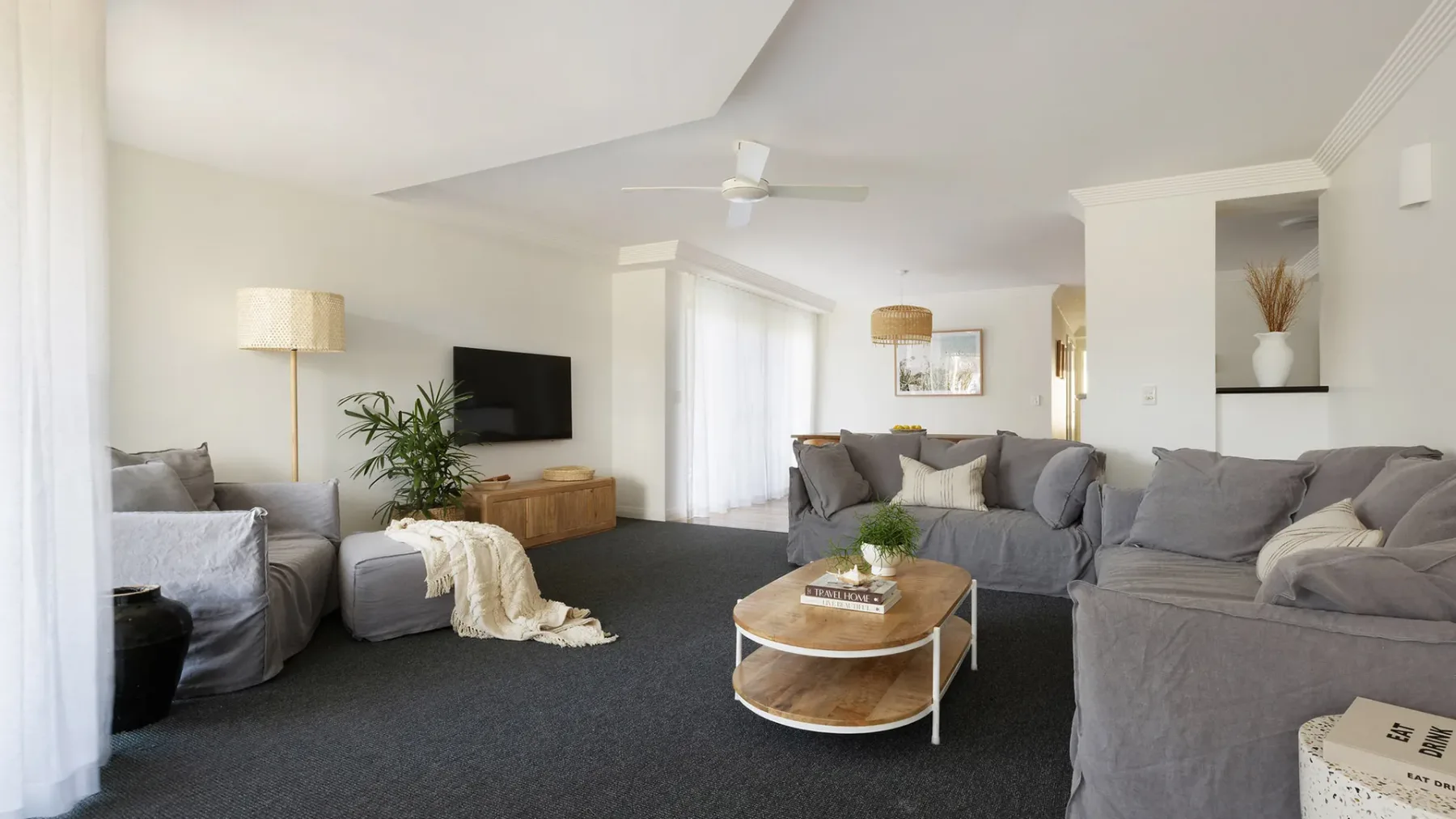 Oceanfront Byron Palms – 2 BR Main Beach apartment