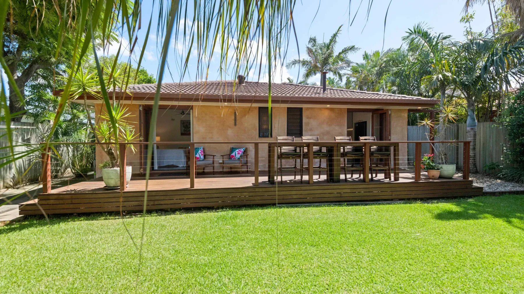 Tallow Beach Retreat – welcoming pet-friendly unit