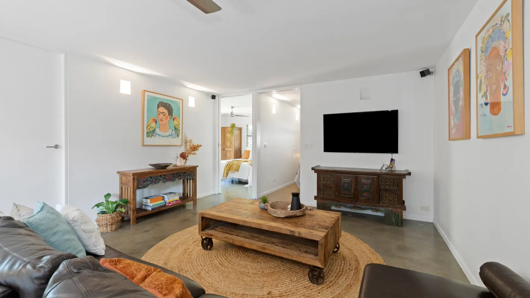 Tallow Beach Retreat – welcoming pet-friendly unit