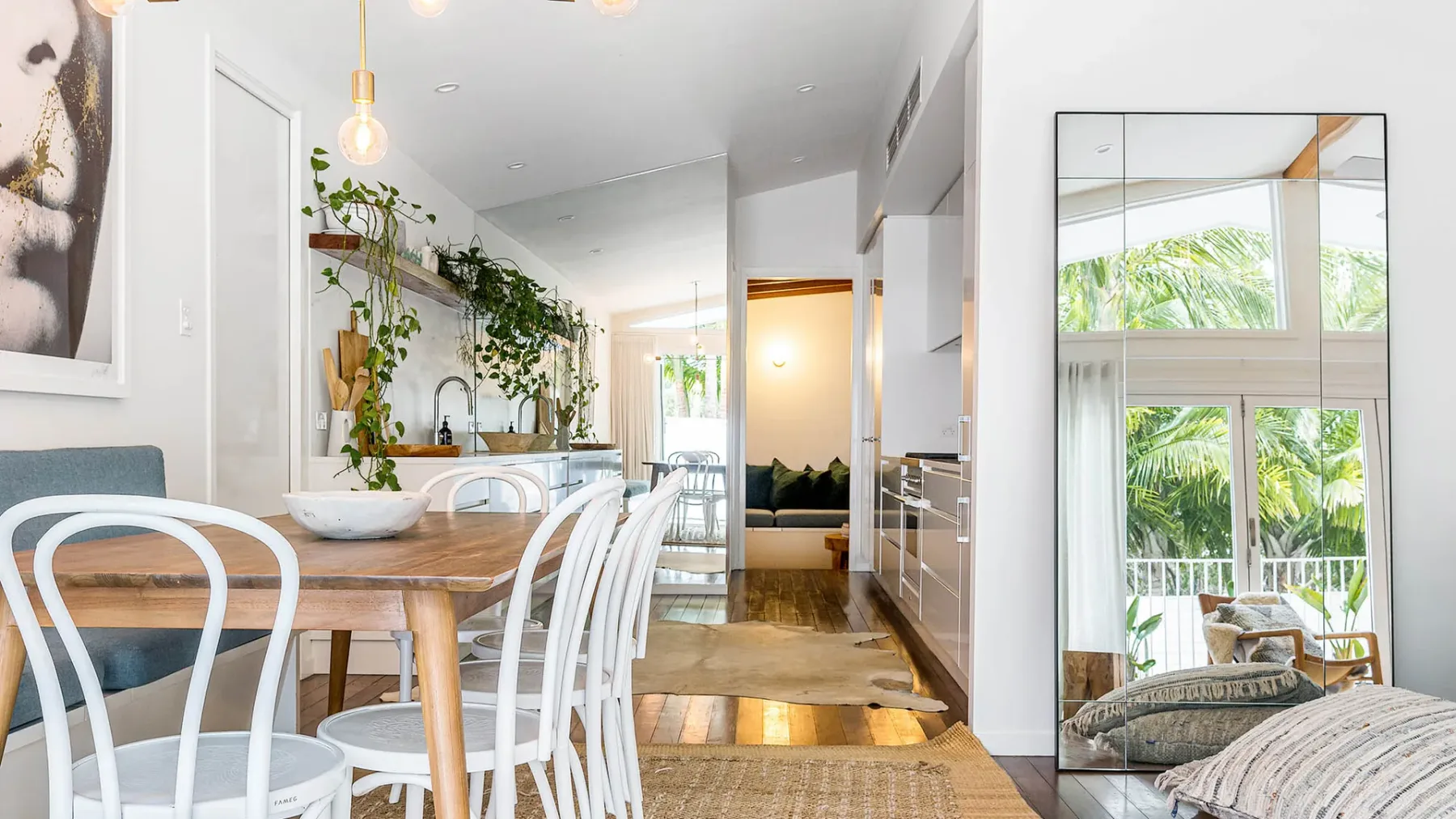 The Chalet – designer 3 BR retreat with pool