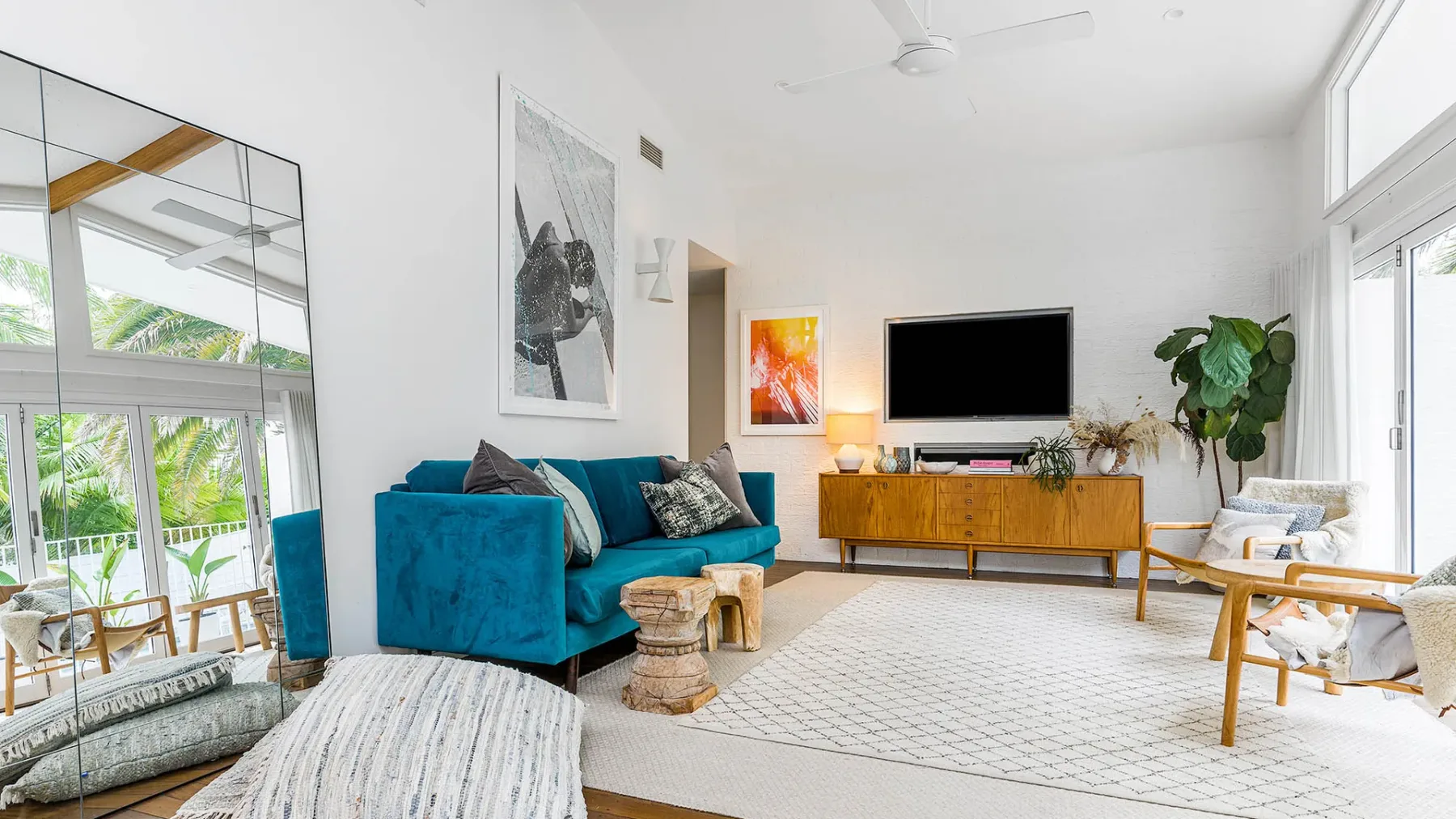 The Chalet – designer 3 BR retreat with pool