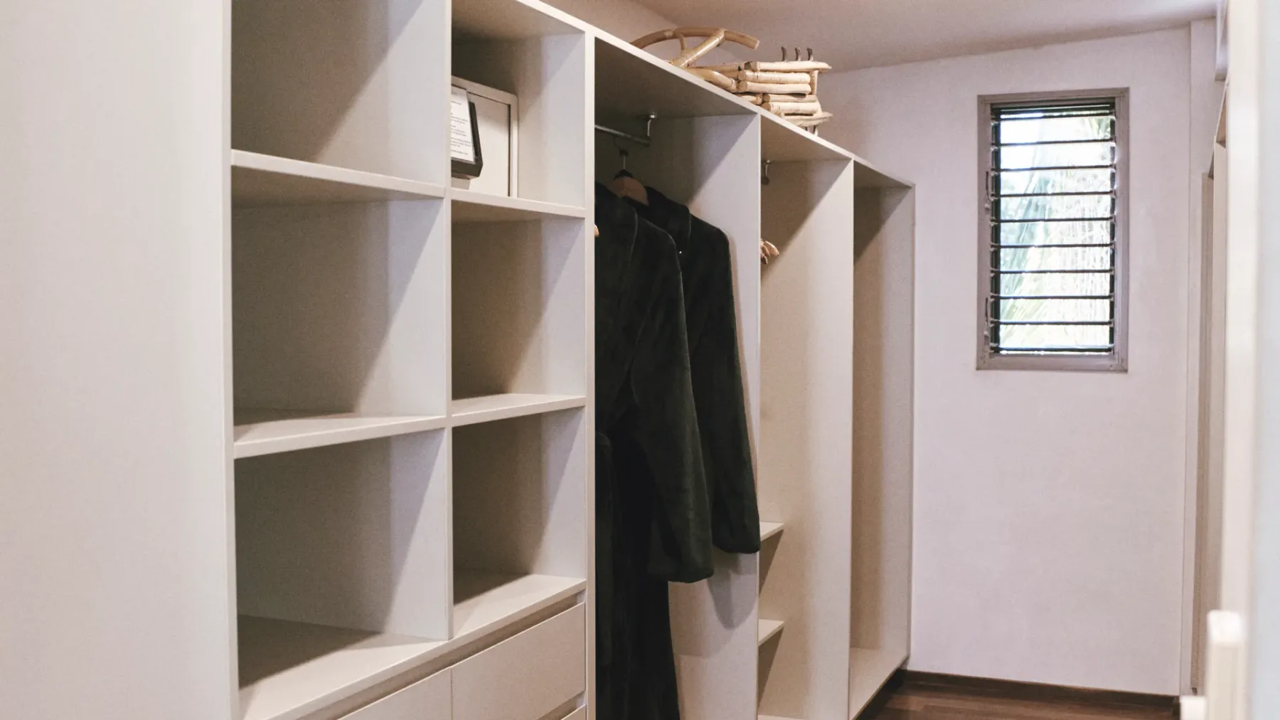 Grand Luxe Villa B – 19B Gordon St