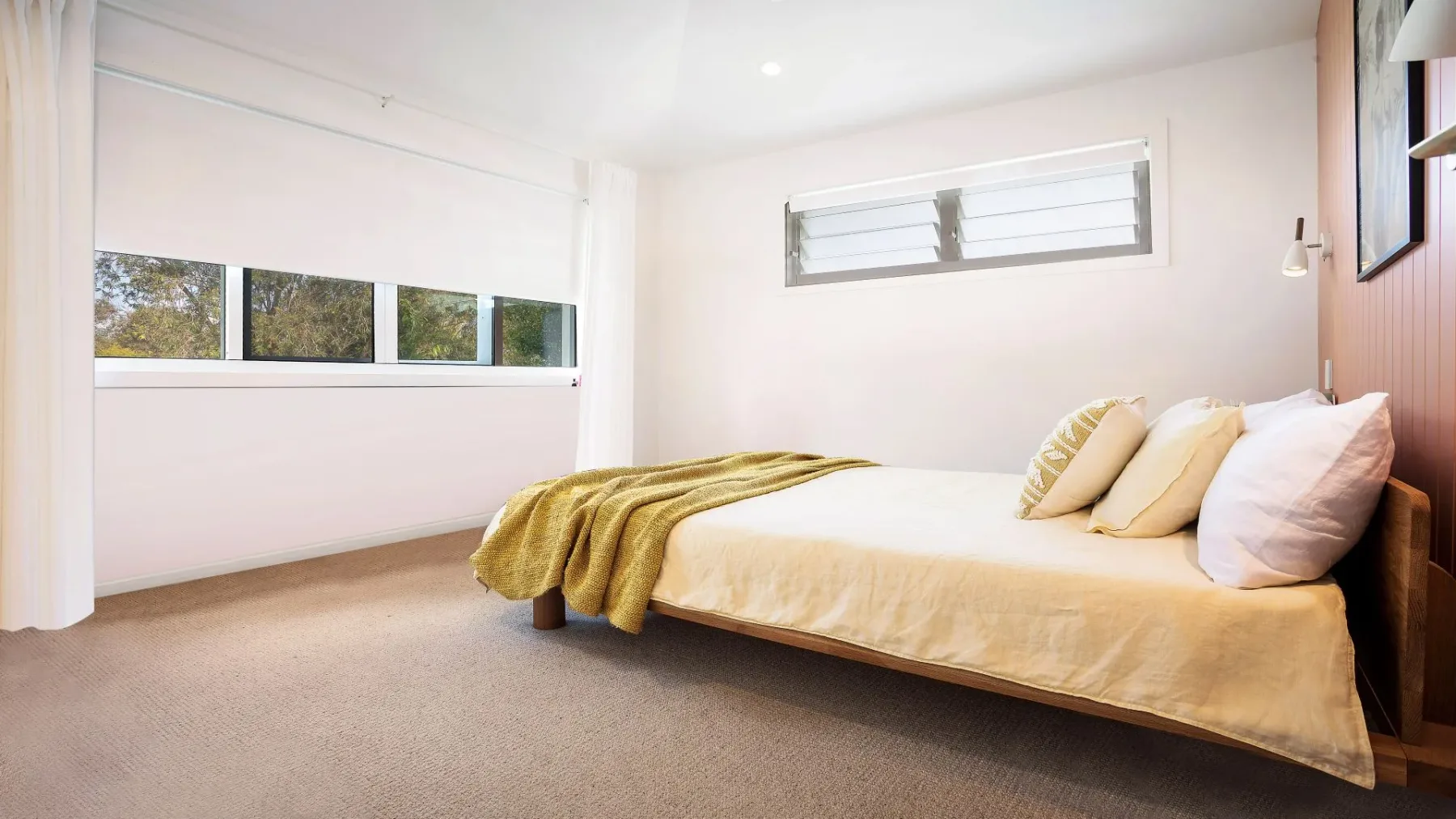 Twilight – hilltop retreat with pool & scenic views