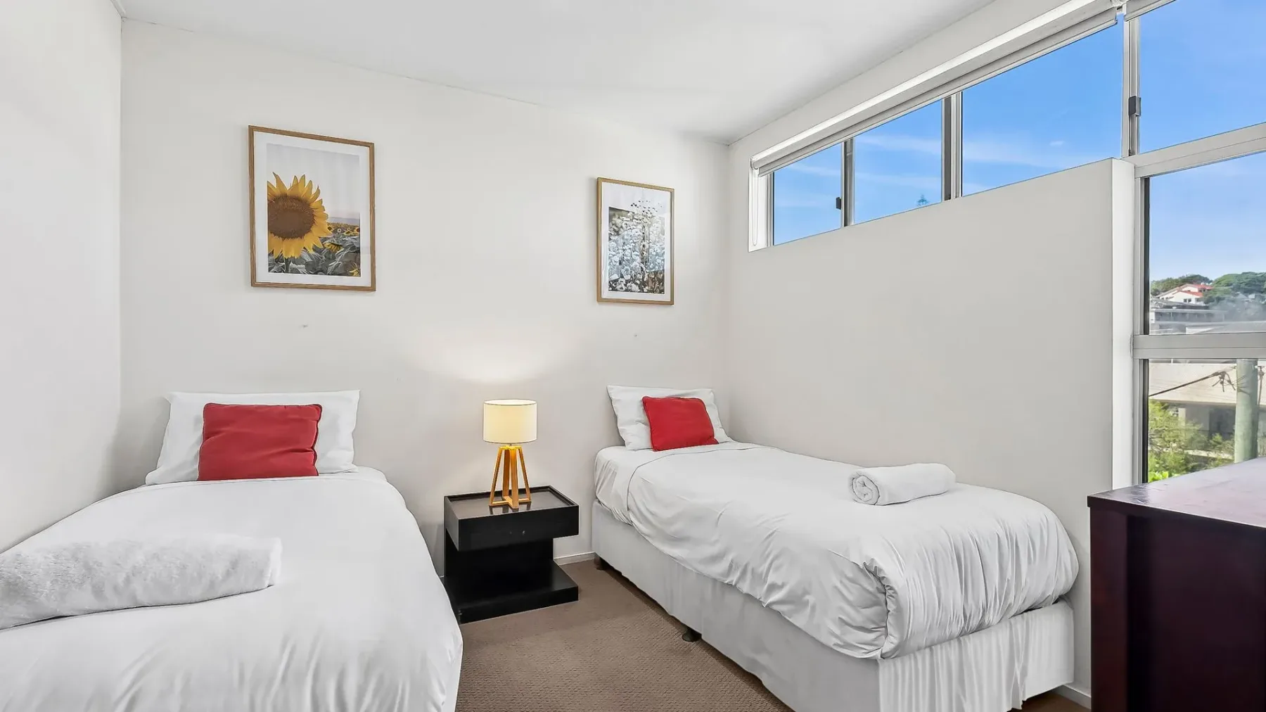 Paradiso 3 Bedroom Family Roof Top 344
