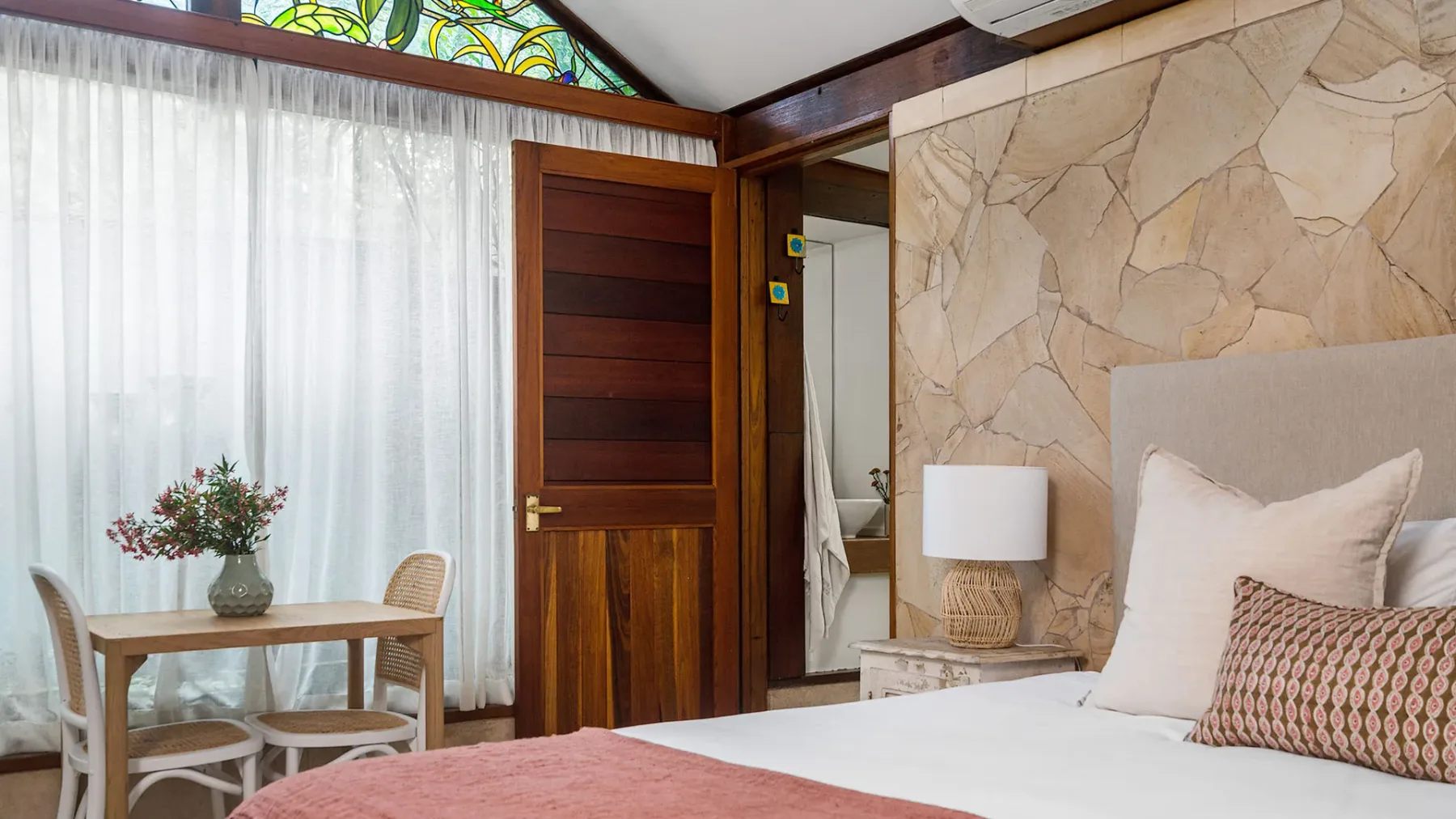 Byron Blisshouse Studio – coastal couples retreat