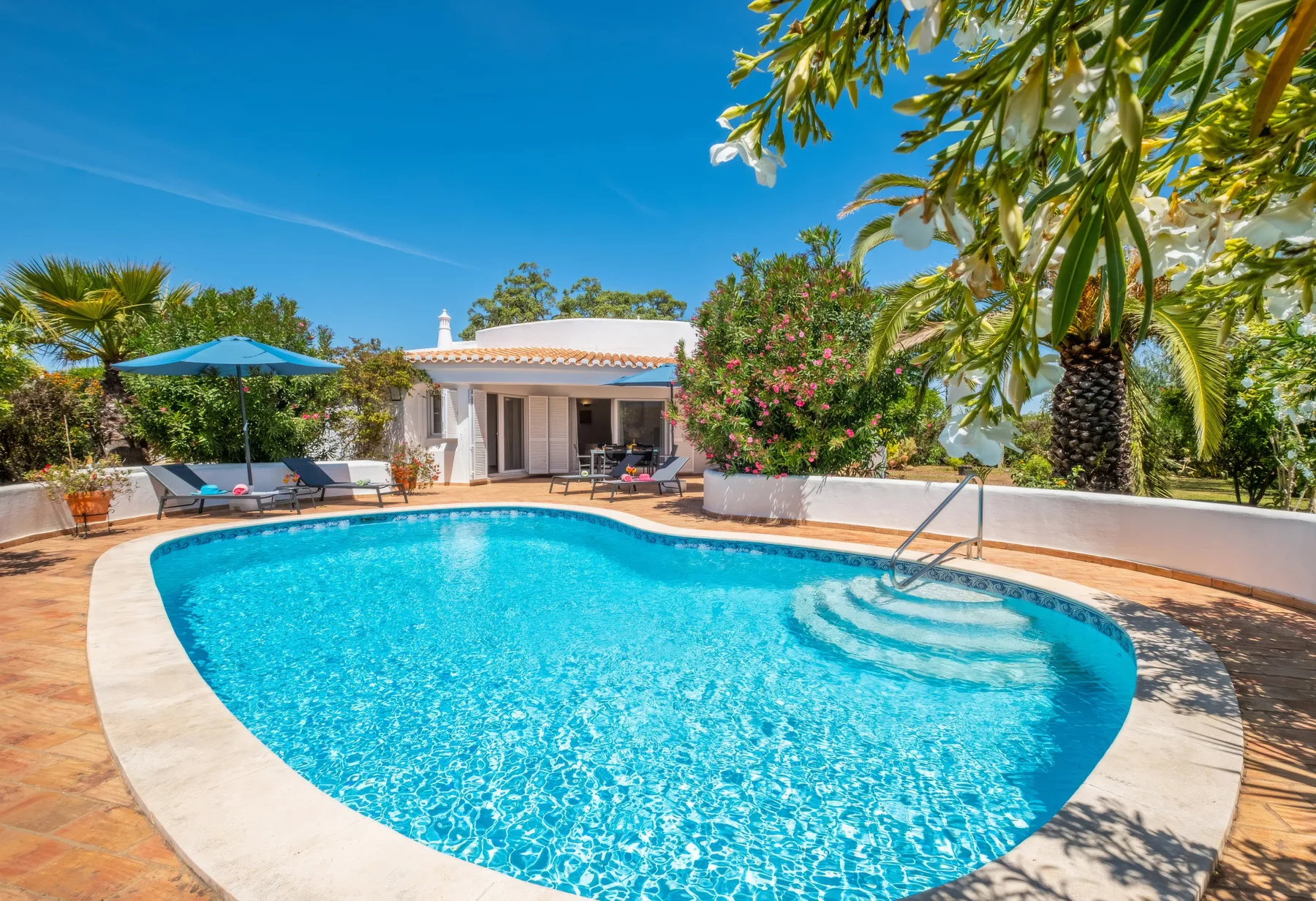 Villa Sunshine