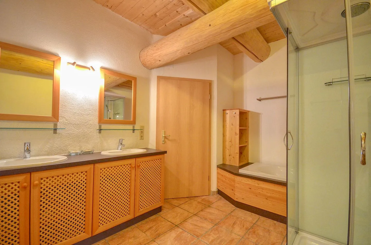 Chalet Stabler