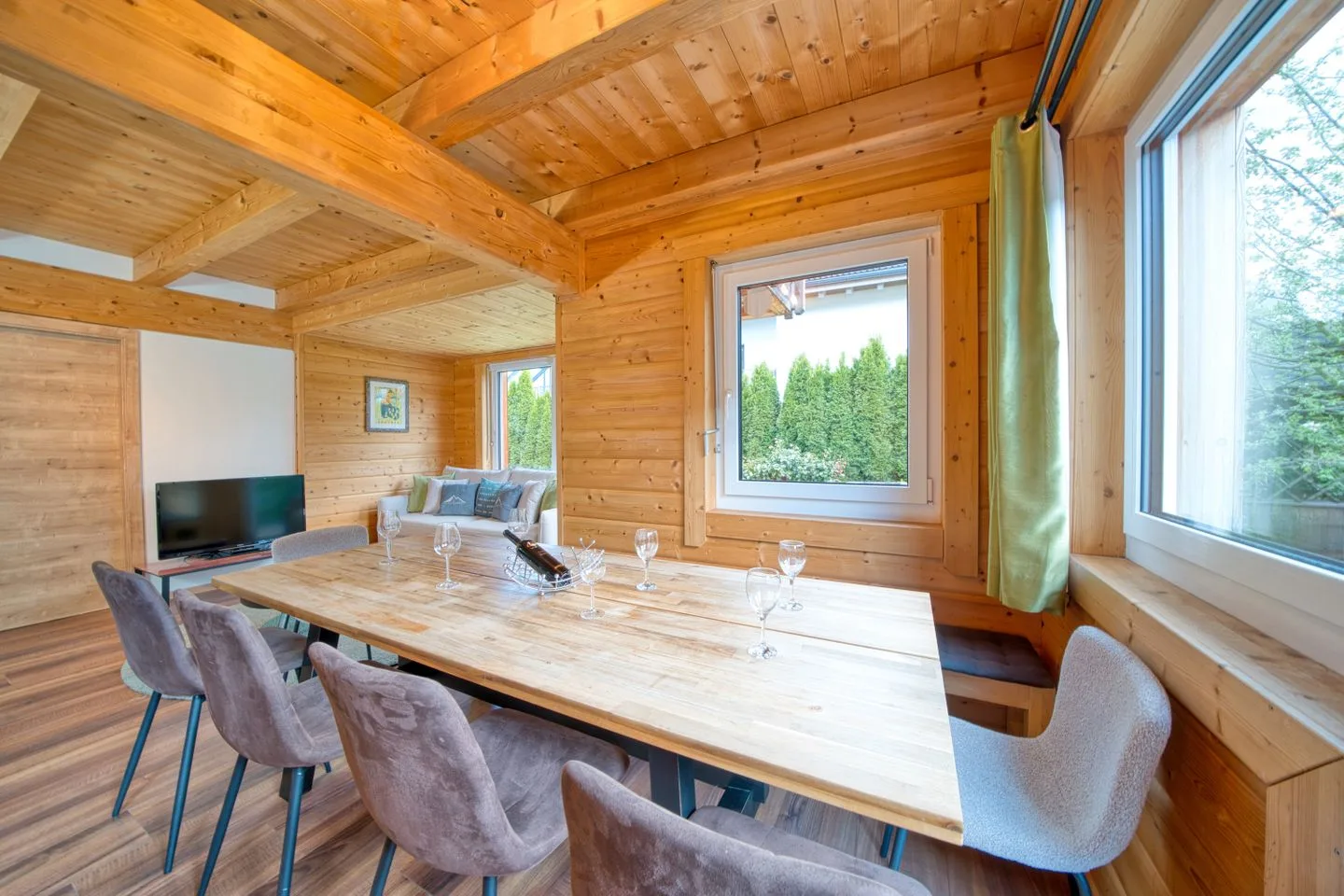 Chalet Seven