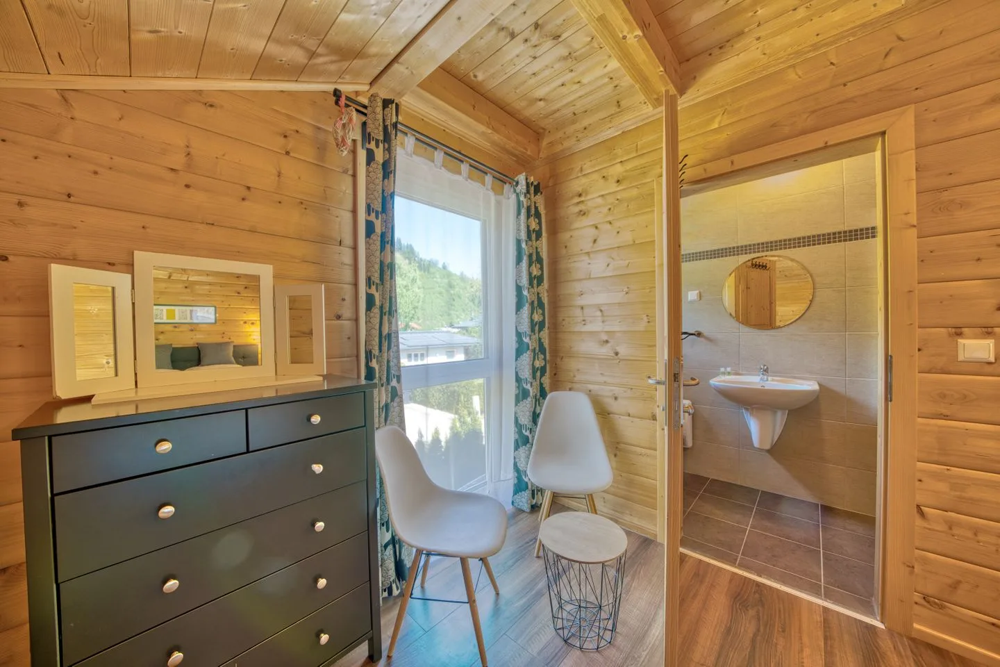 Chalet Seven
