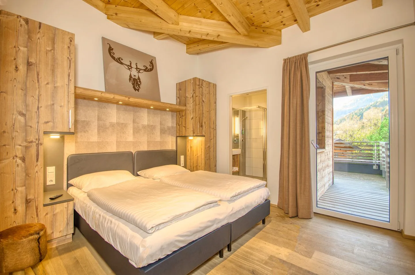 Penthouse Ski & Golf