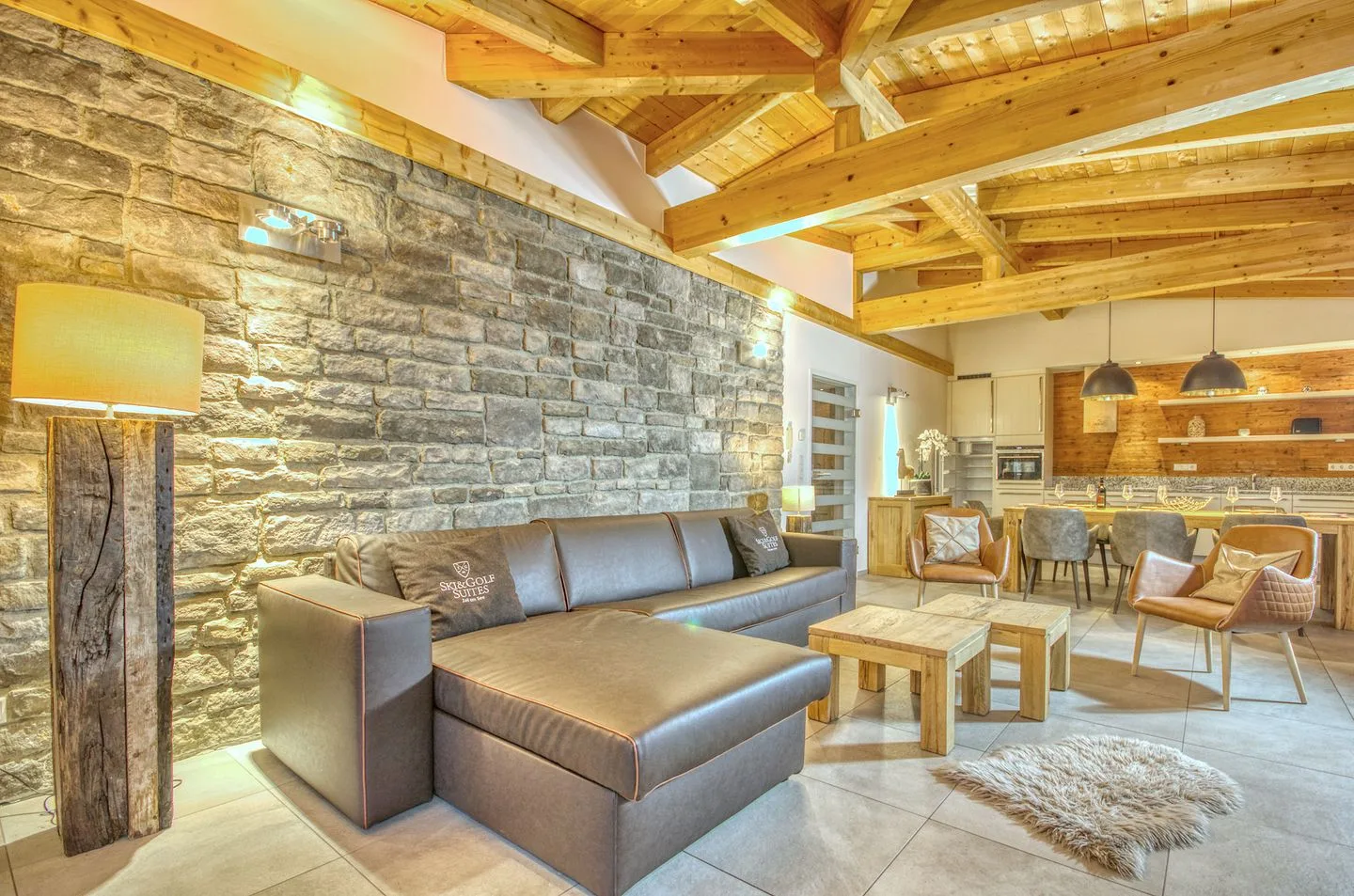 Penthouse Ski & Golf