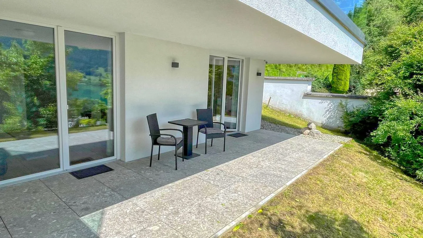 Chalet Lake View