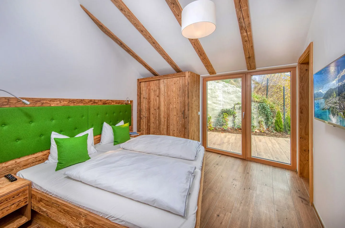 Penthouse Eagles Nest