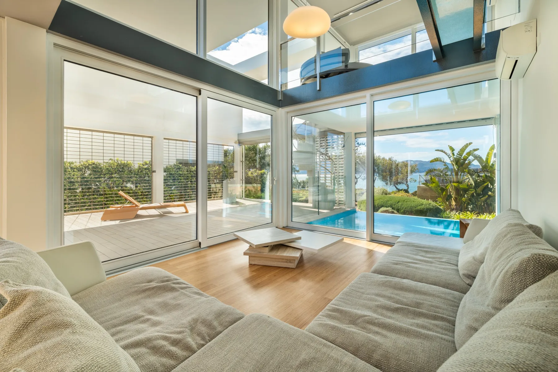 Seafront Villa Sunset Alcudia