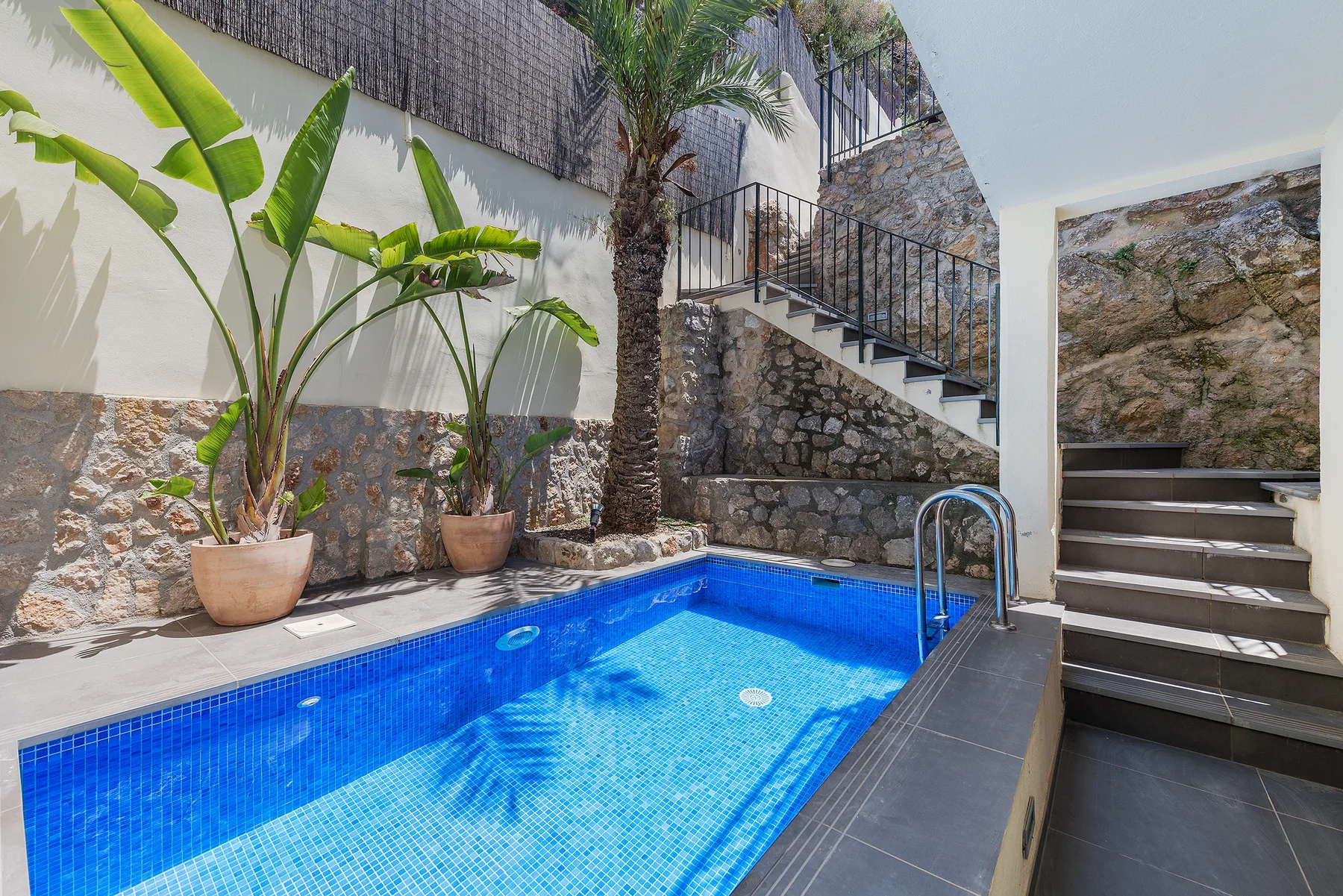 Casa Rocosa
