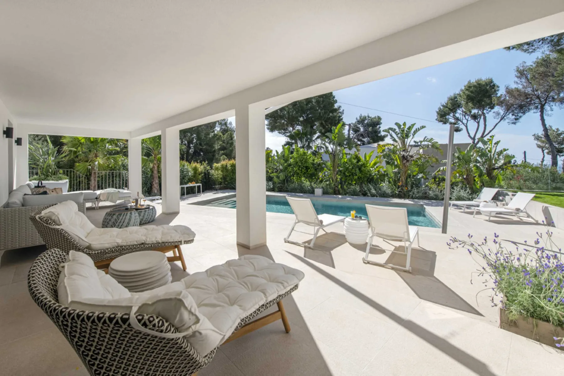 Villa Riviera