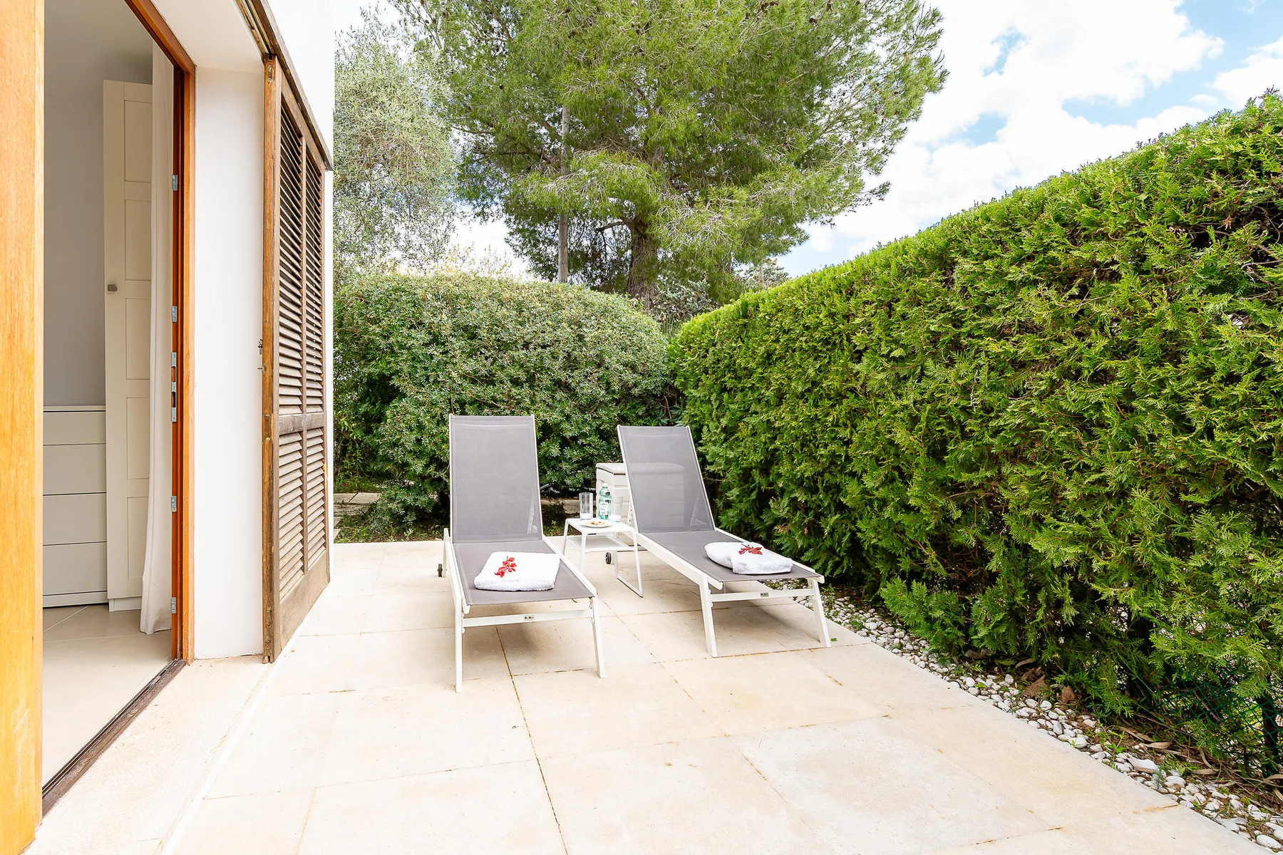 Singala Breeze