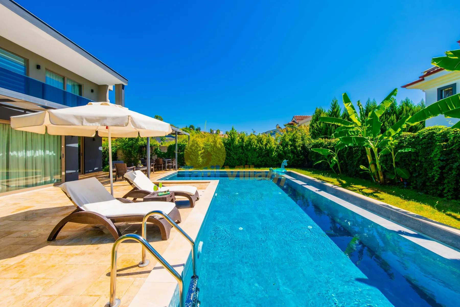 Villa Light