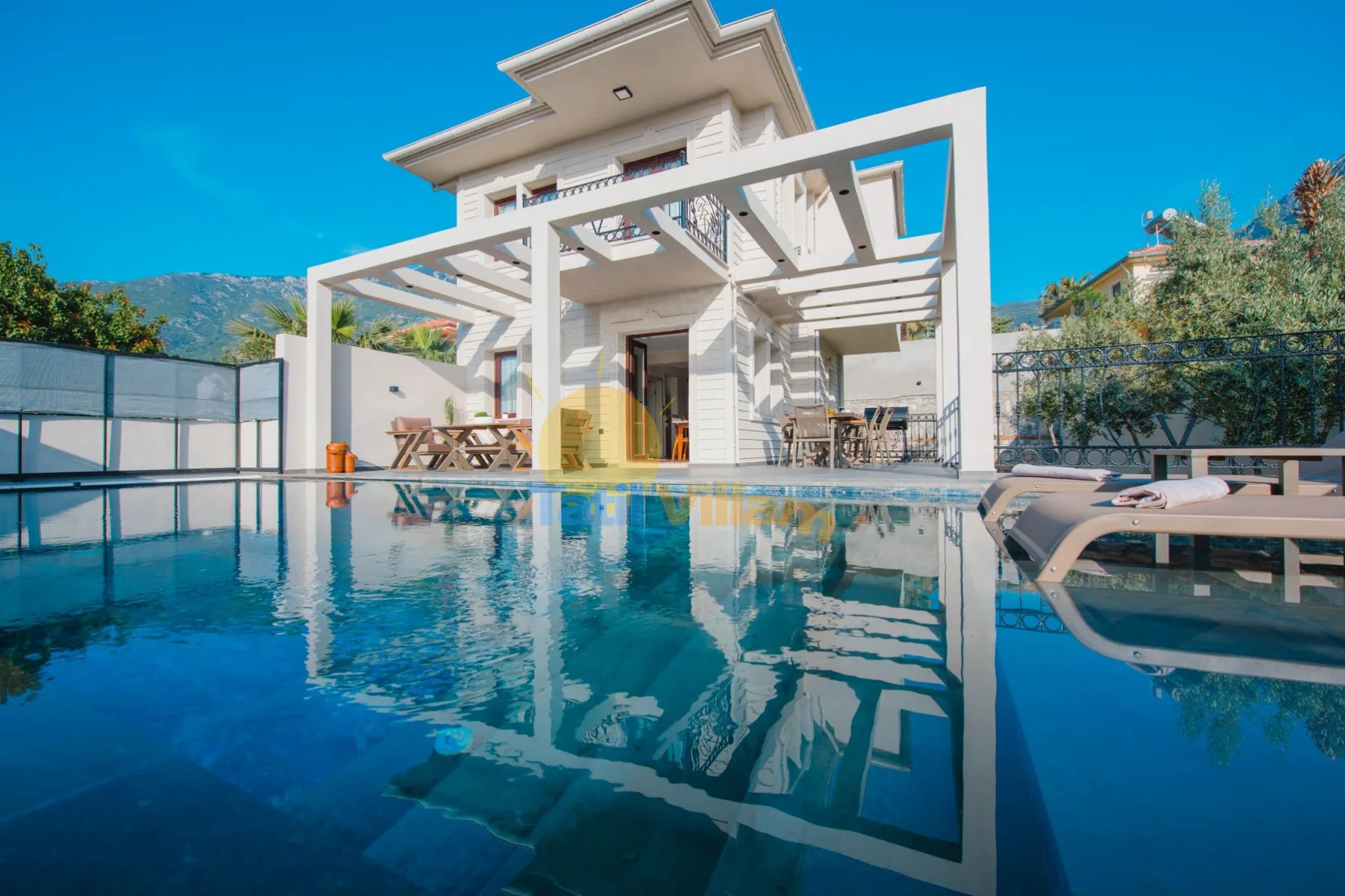 Villa Aliz