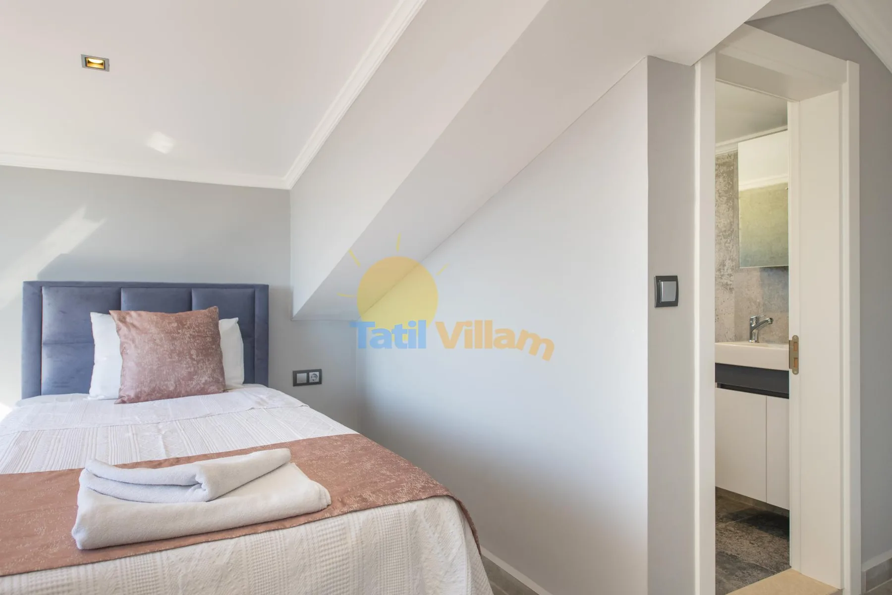 Villa Cherry