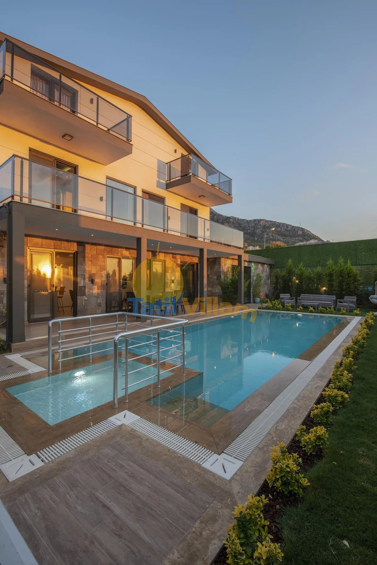 Villa Cherry