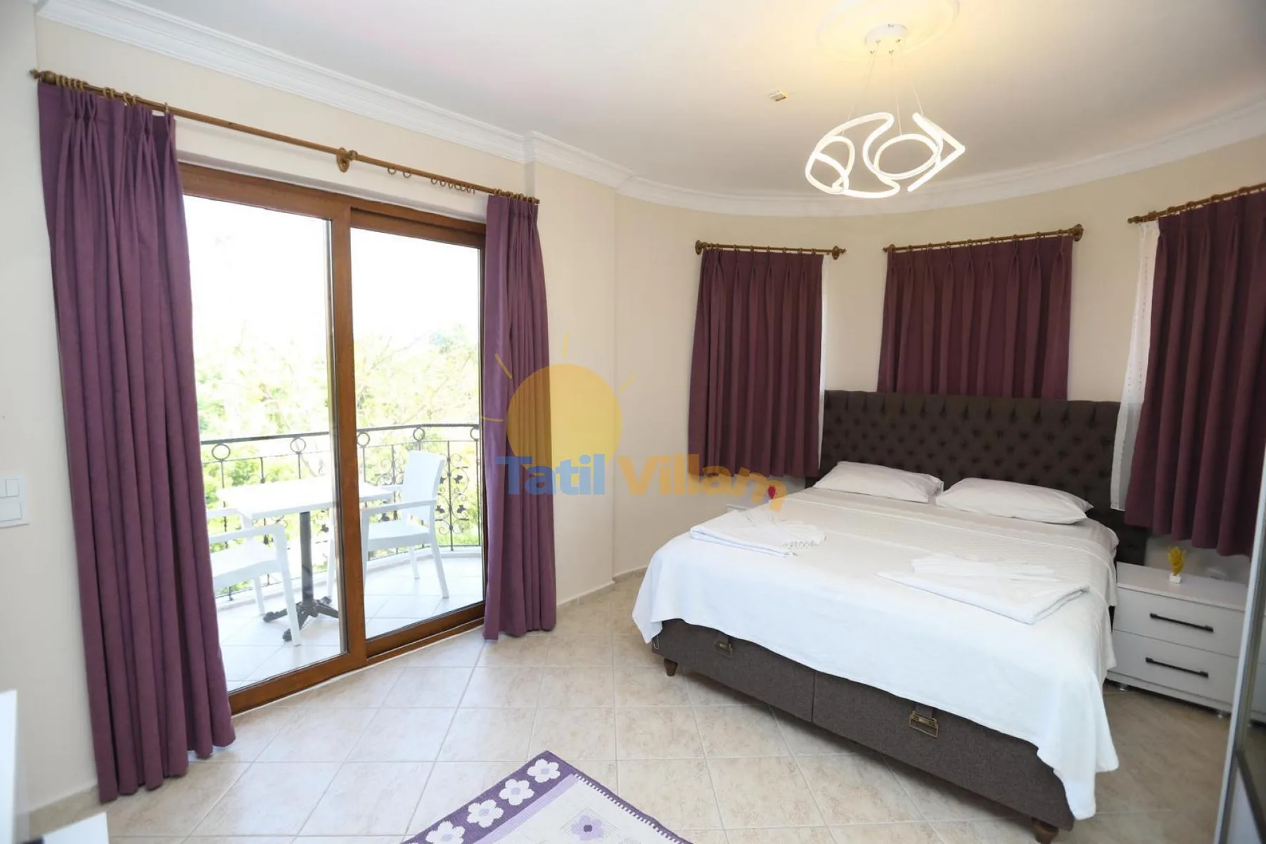 Villa Aragon