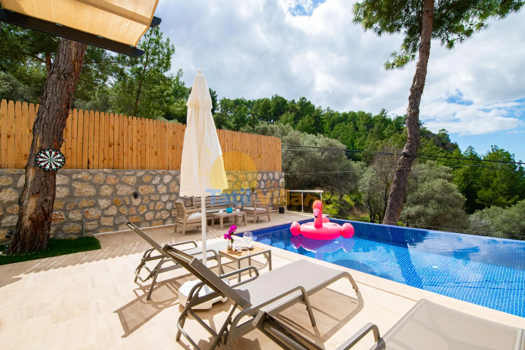 Villa Maki